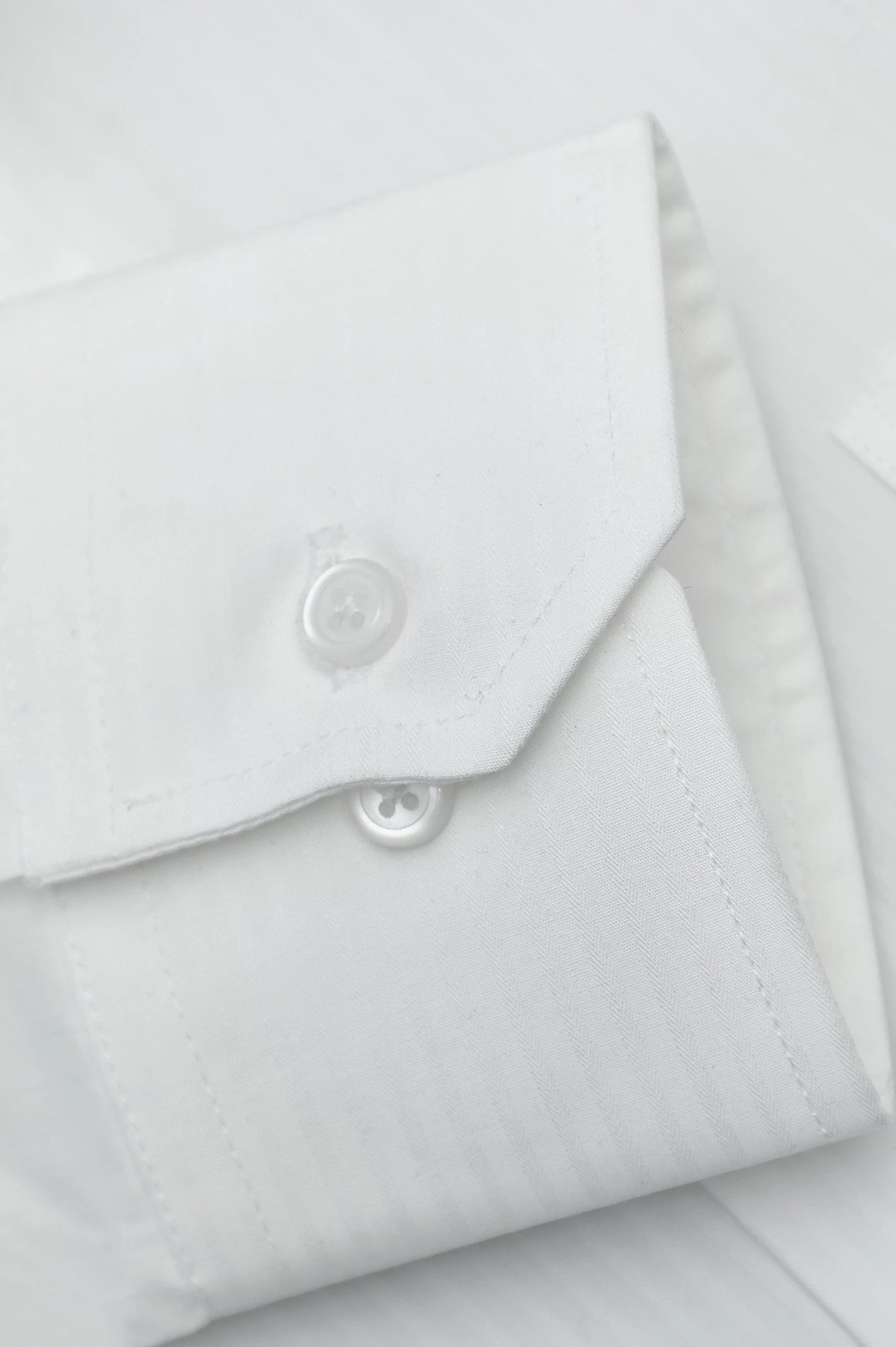 Off White Stripe Textured Formal Shirt - Image 3