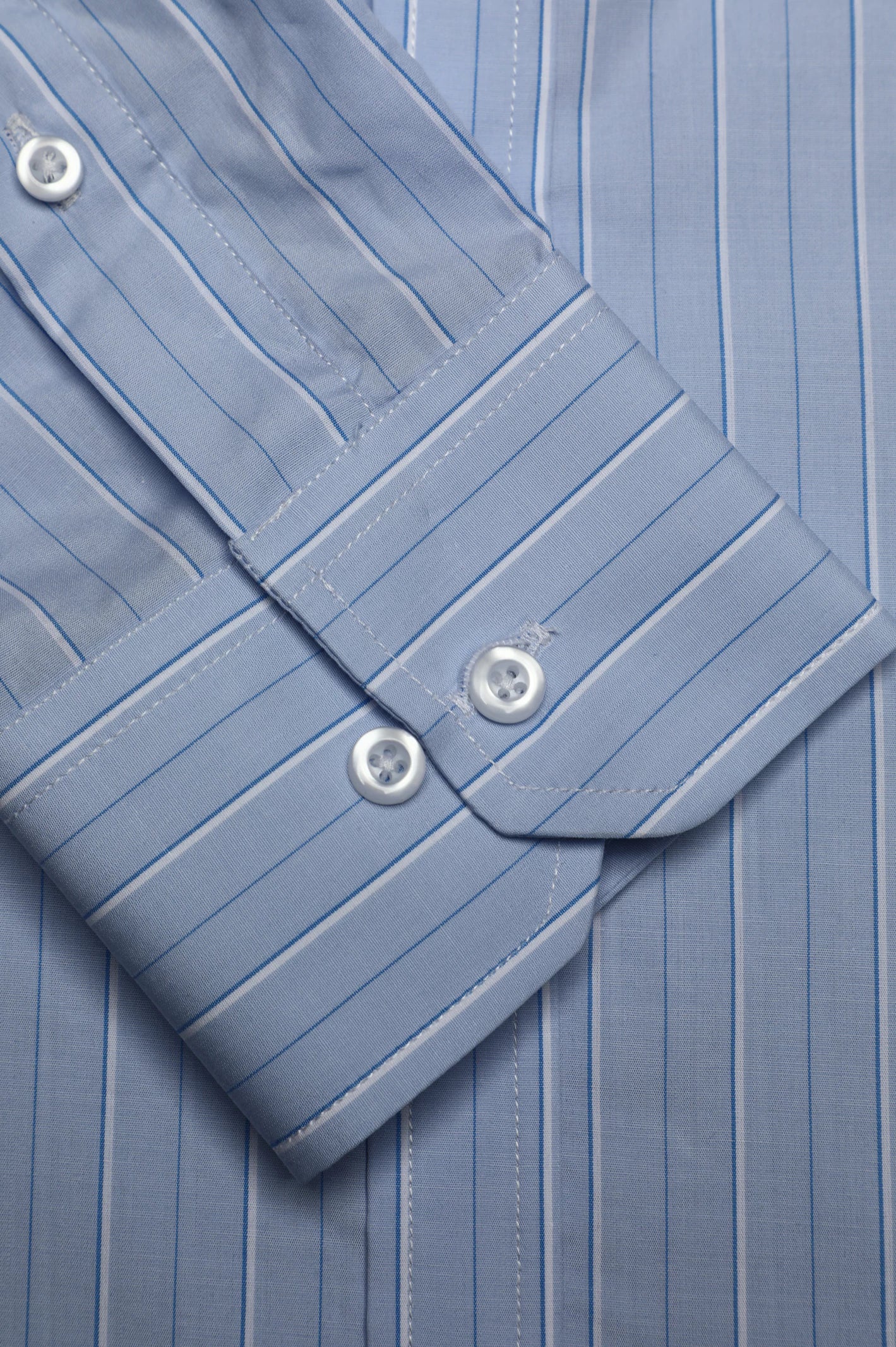 Light Blue Stripe Casual Shirt - Image 3