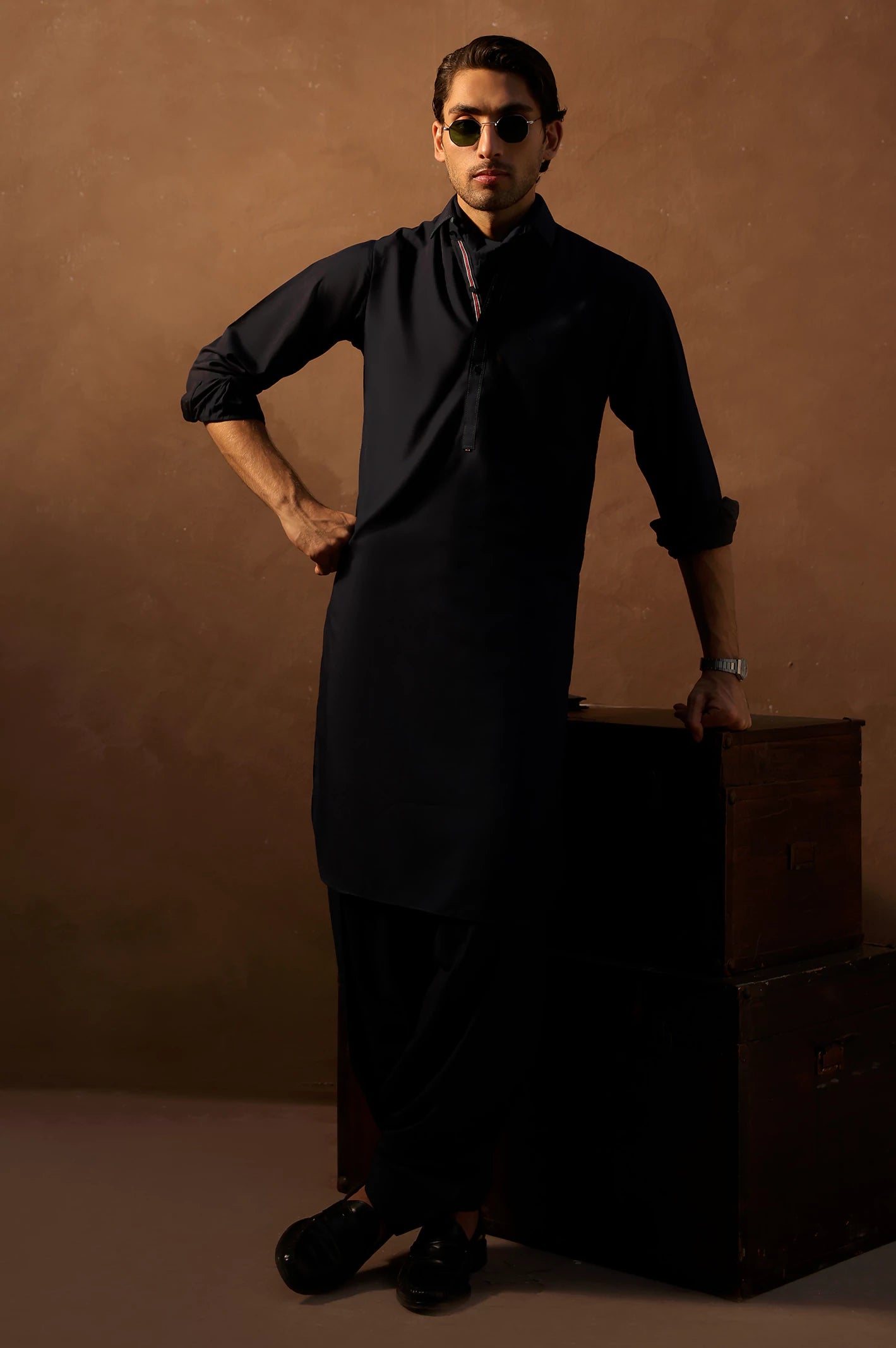 Grey Wash & Wear Shalwar Kameez - Image 5