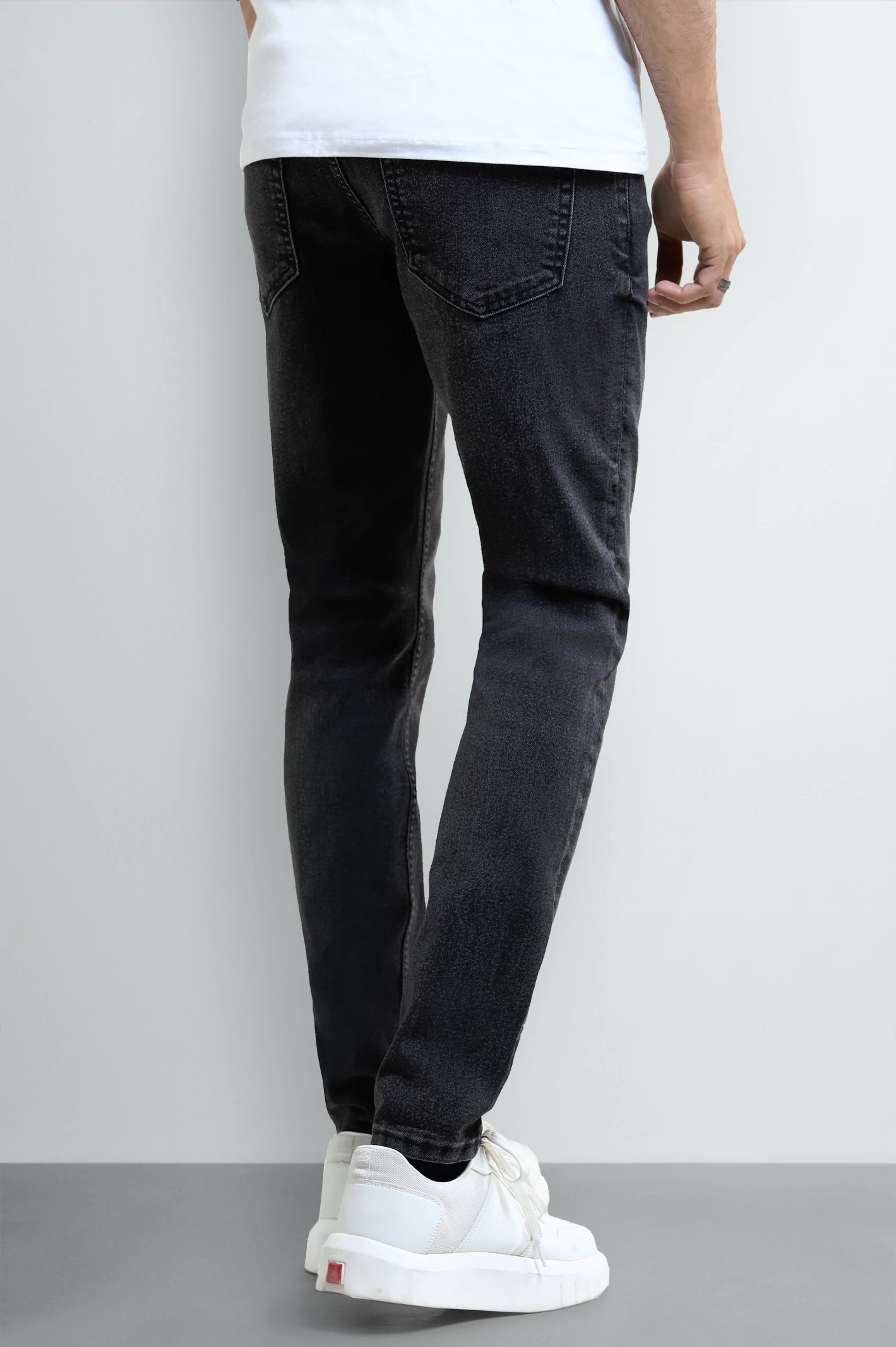 Black Slim Fit Jeans - Image 3