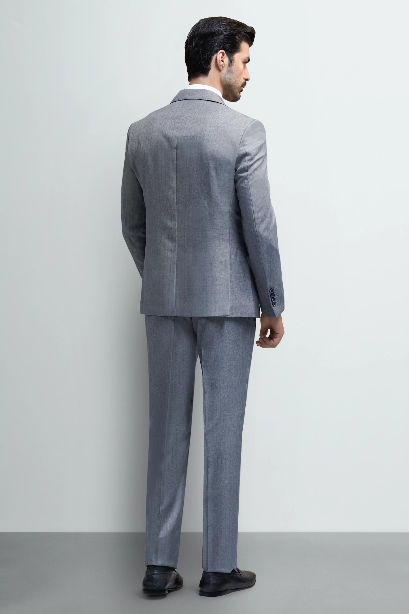 Men's Grey Striped 2-Piece Suit - Image 5