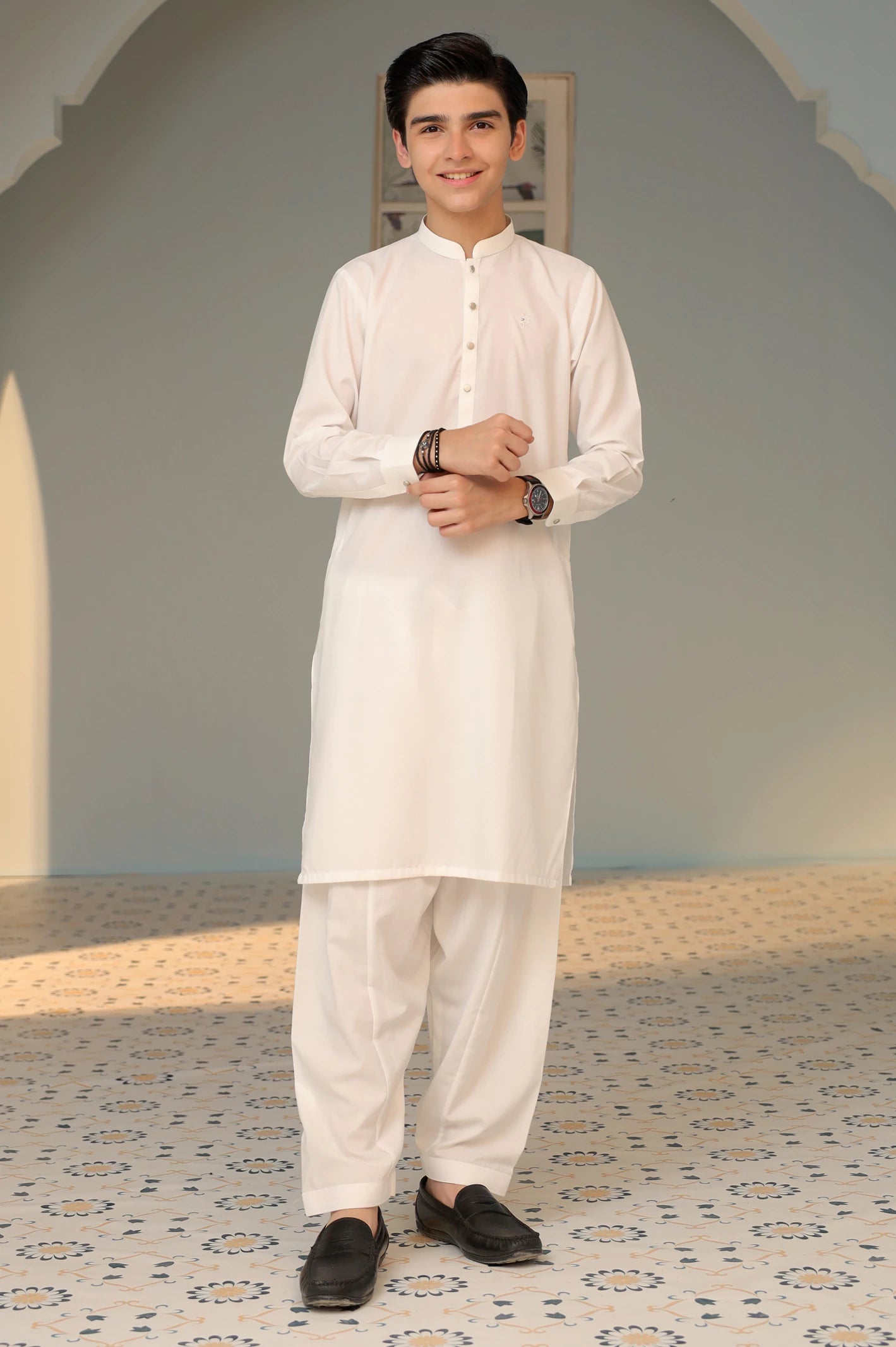 Off White Boys Kameez Shalwar
