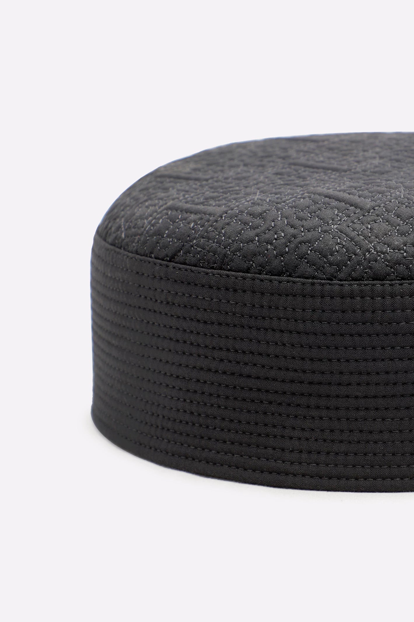 Dark Grey Cap For Men - Image 2