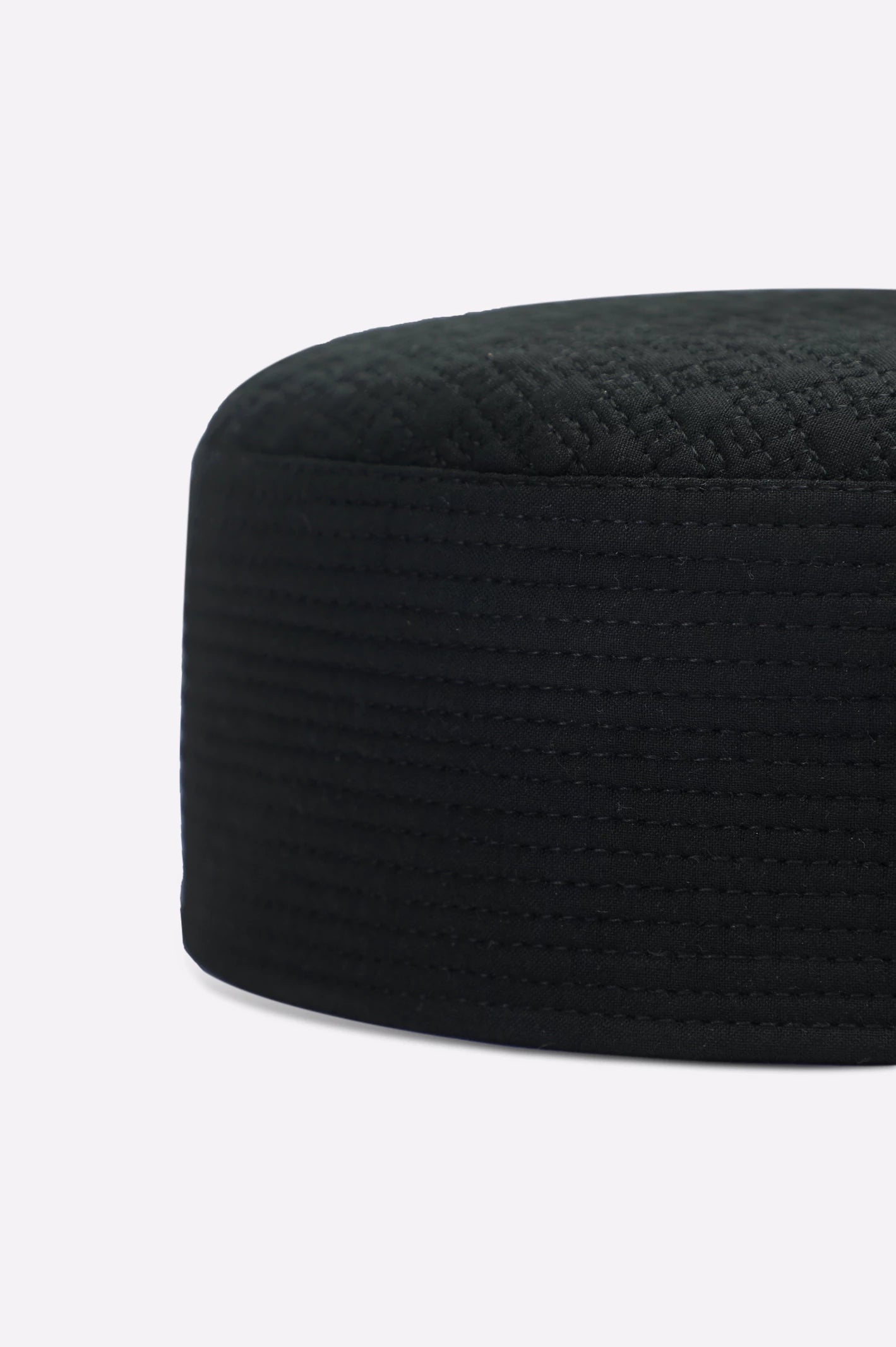 Black Cap For Men - Image 2