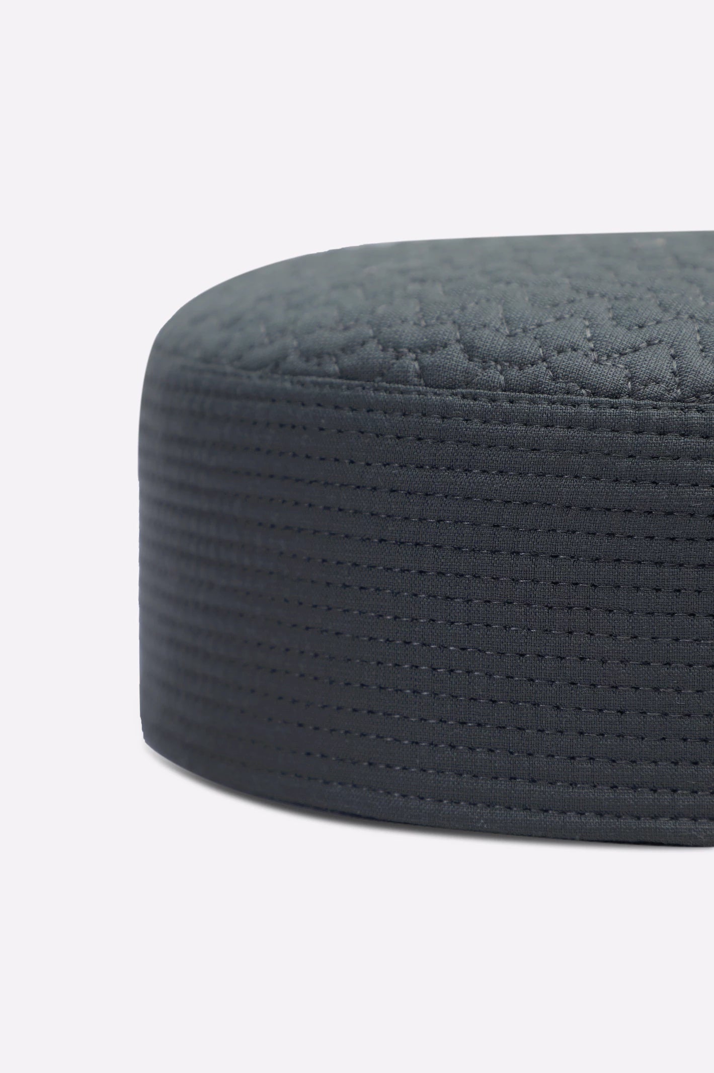 Dark Grey Cap For Men - Image 2
