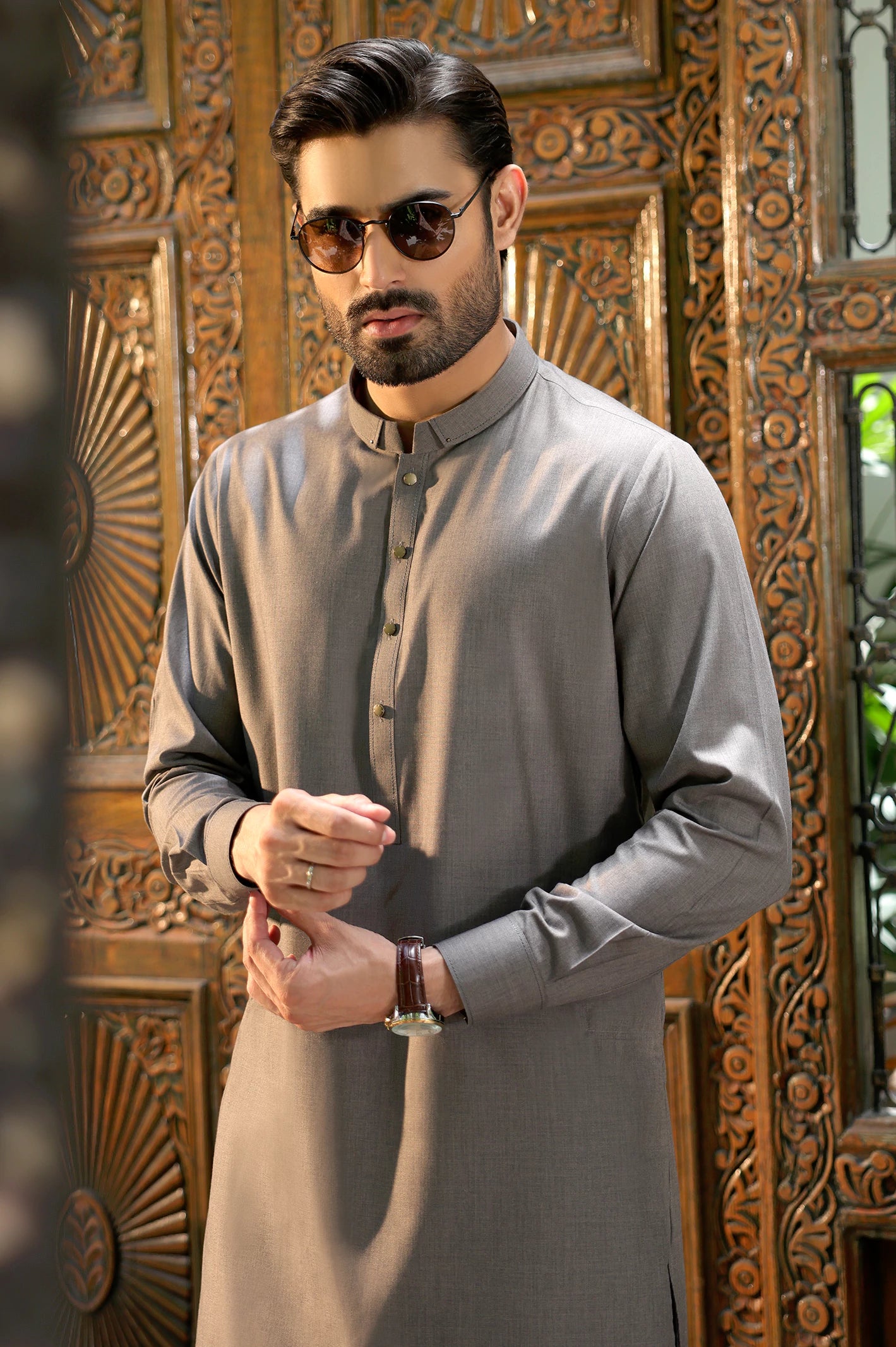 Light Grey Wash & Wear Kurta Pajama - Image 4