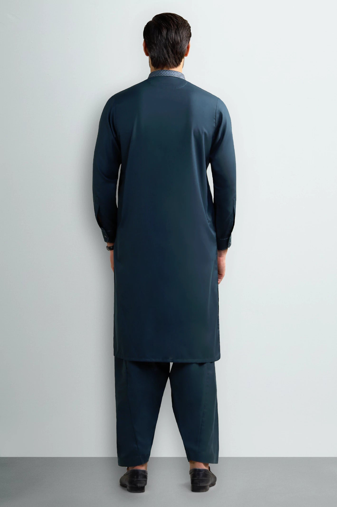 Dark Green Wash & Wear Shalwar Kameez - Image 4
