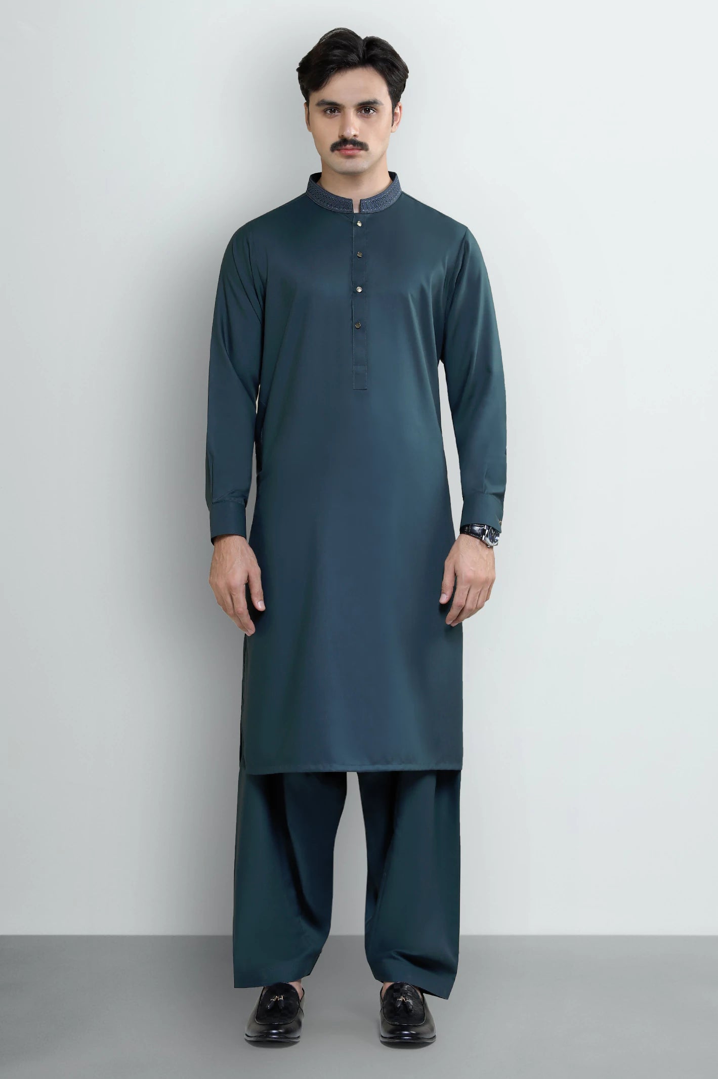 Dark Green Wash & Wear Shalwar Kameez - Image 2
