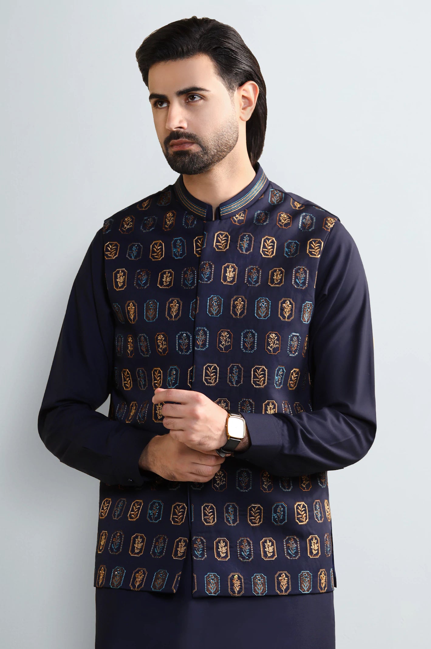 Navy Blue Shalwar Kameez With Waistcoat - Image 2