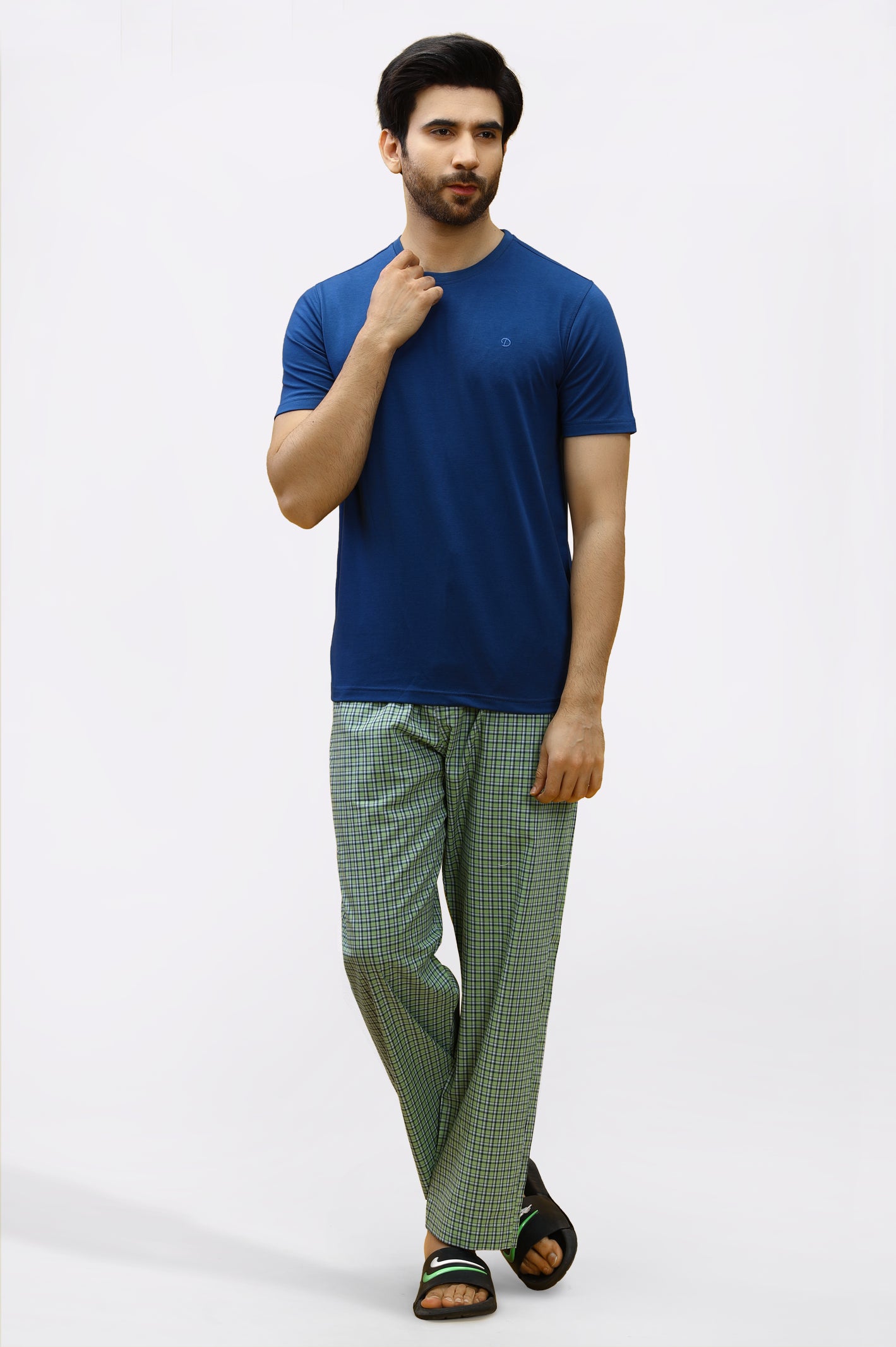 Diner's Night Suit