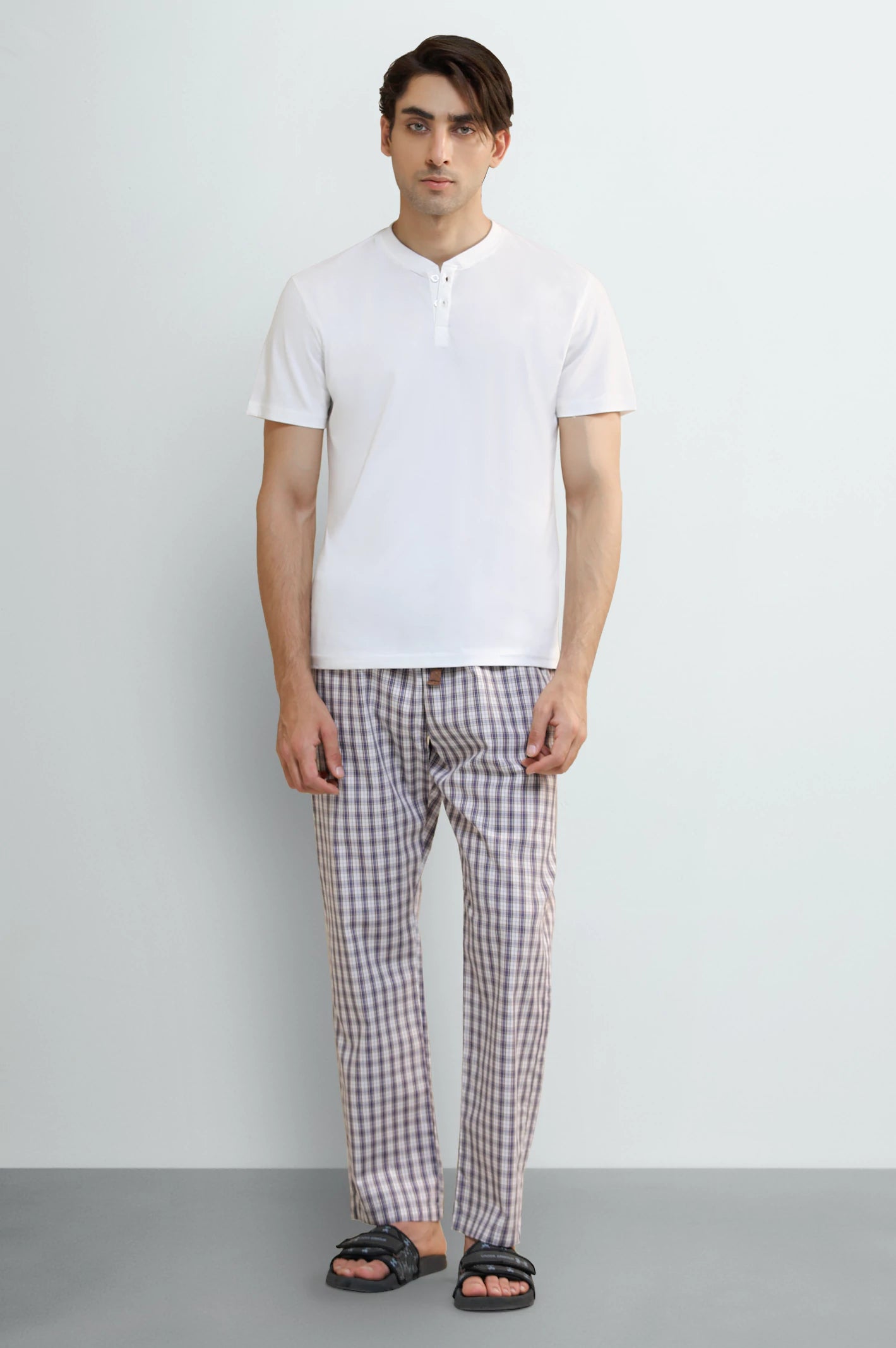 Offwhite Diner's Night Suit