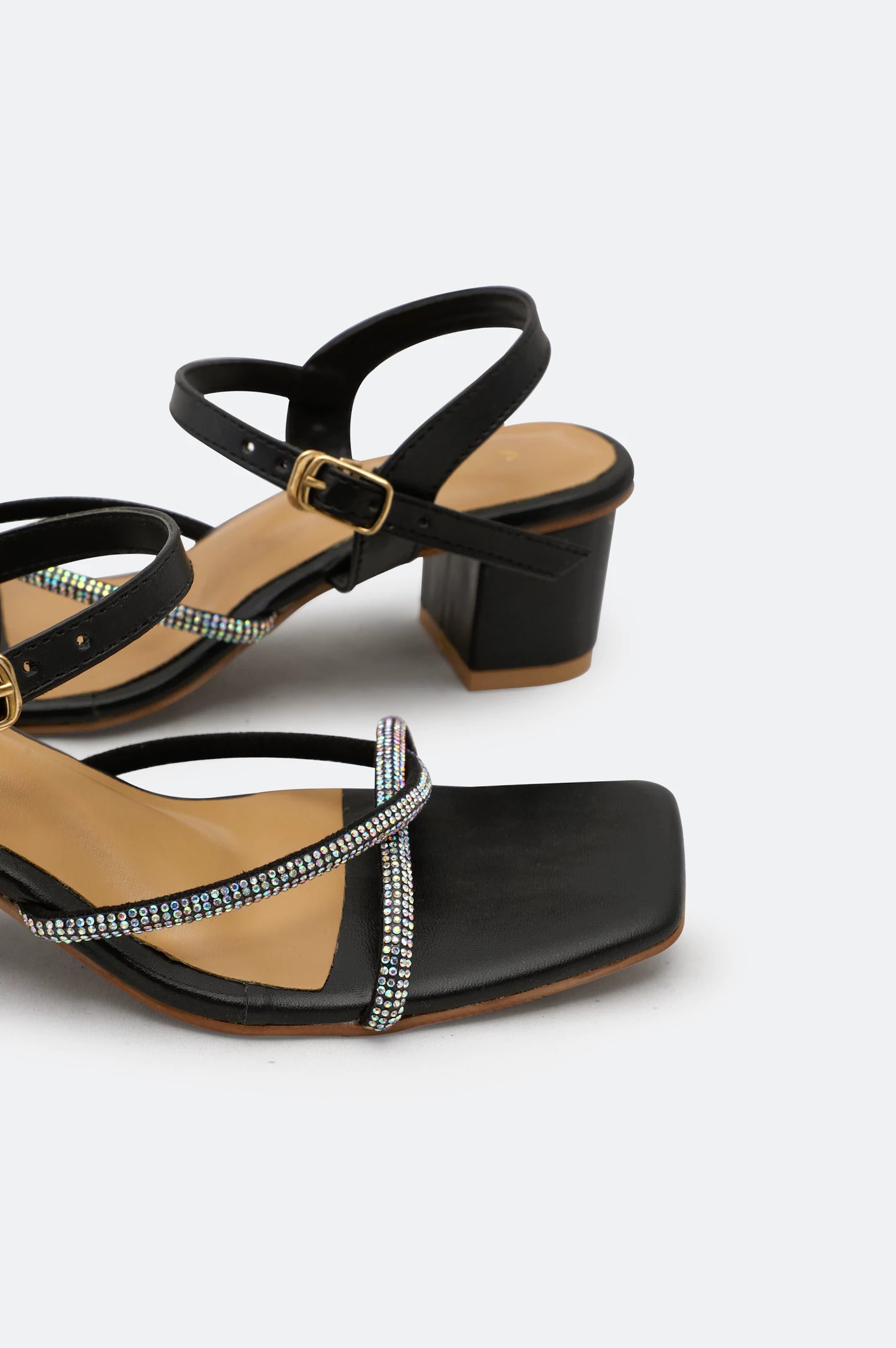 Black Ladies Casual Slippers - Image 4