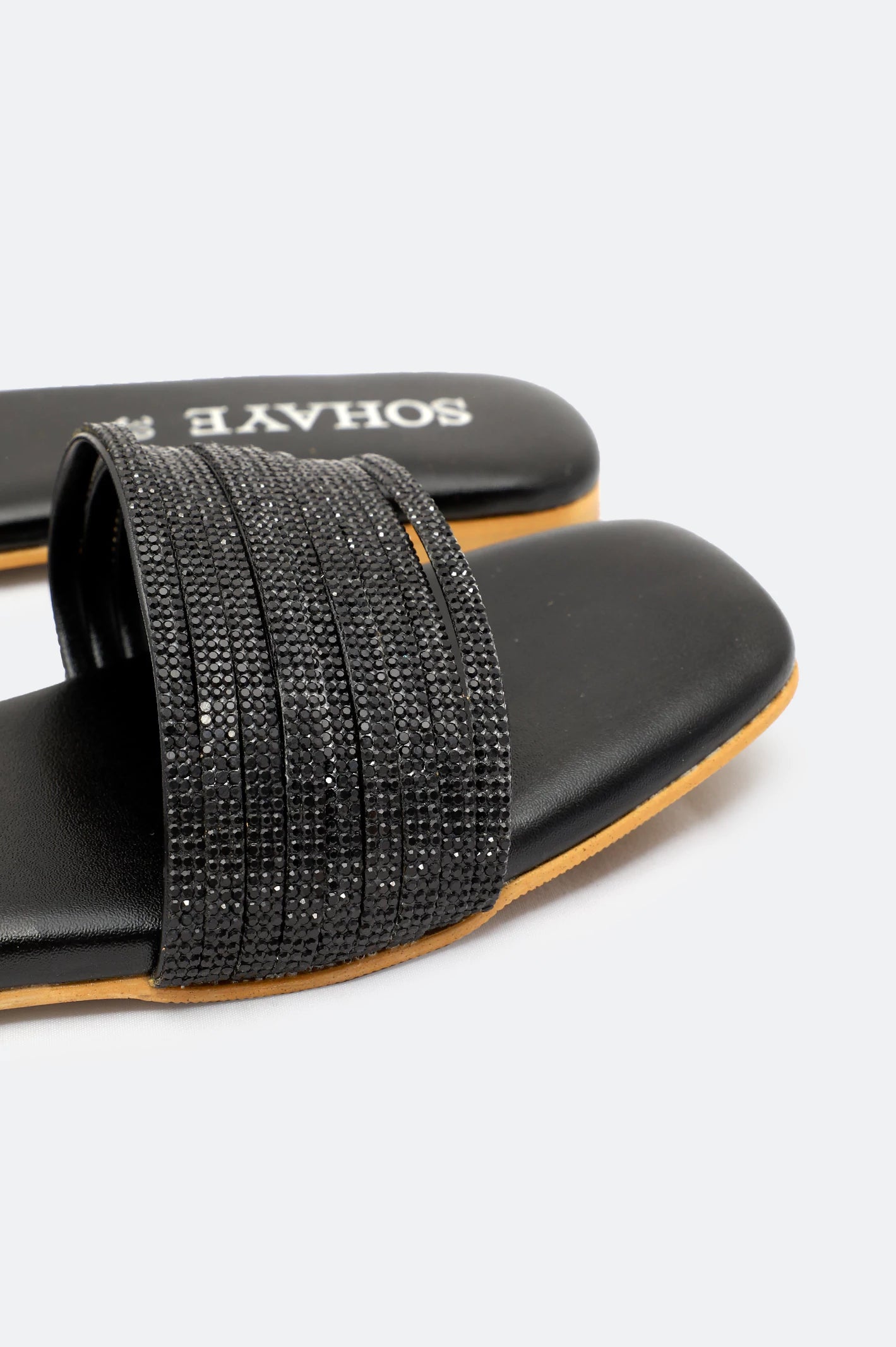 Black Ladies Casual Slippers - Image 2