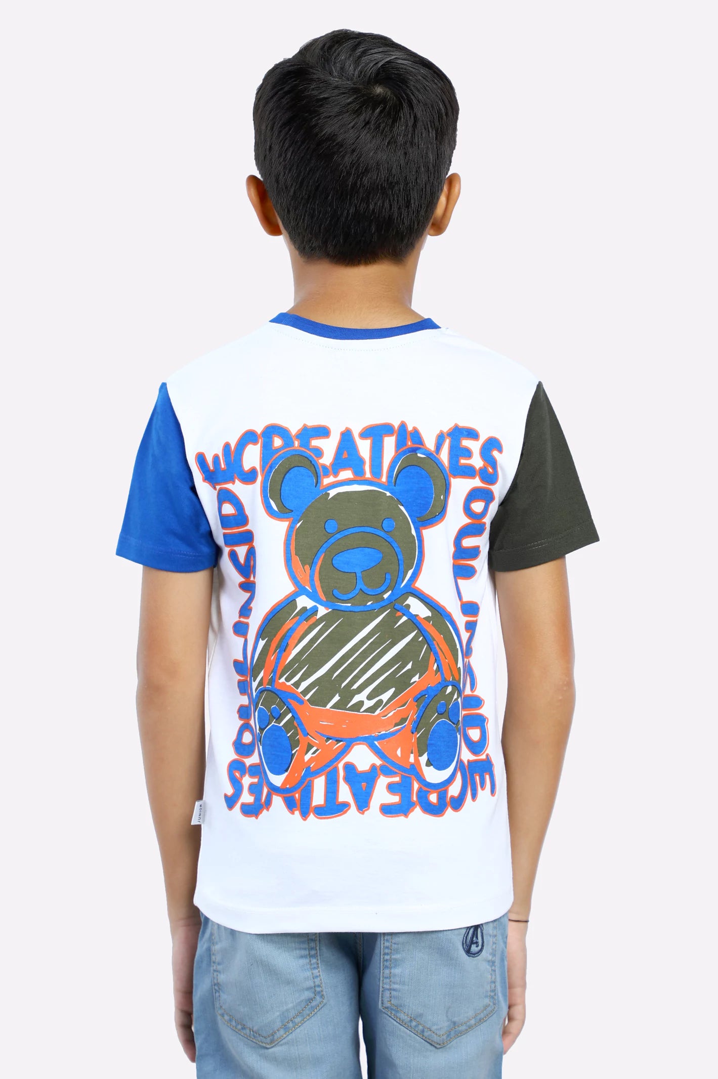 White Graphic Printed T-Shirt - Image 3