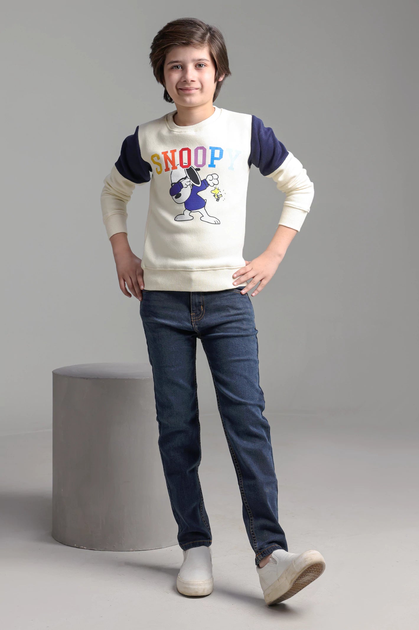 Snoopy Graphic Print Boys Sweatshirt - Image 2
