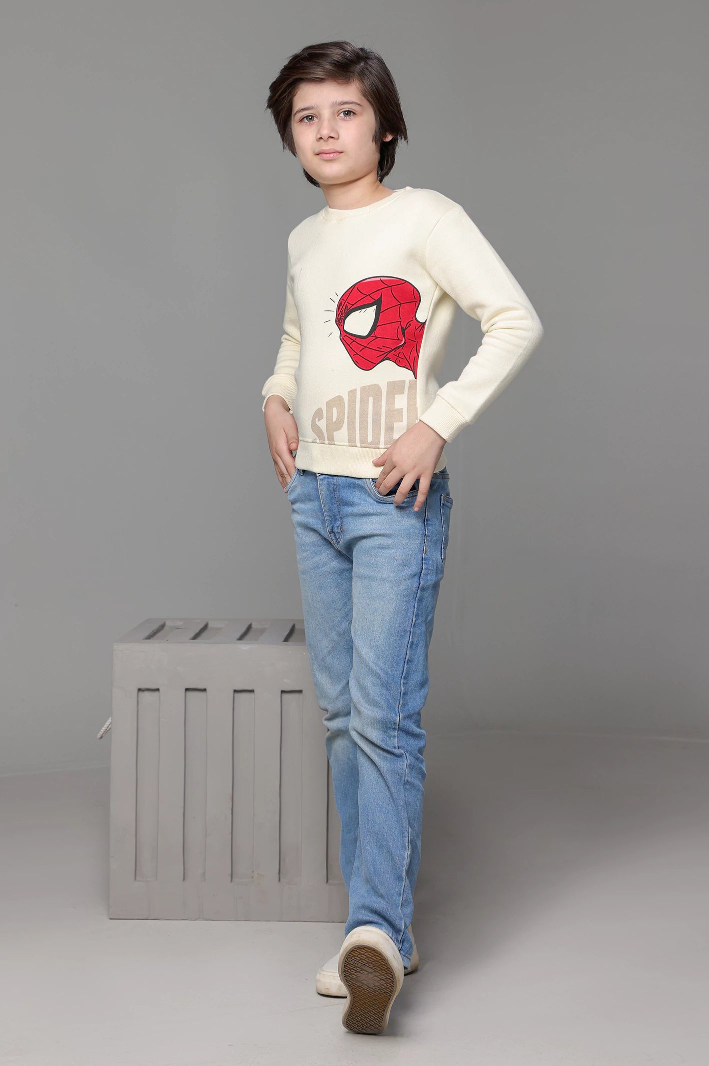 Spider Man Graphic Print Boys Sweatshirt - Image 2