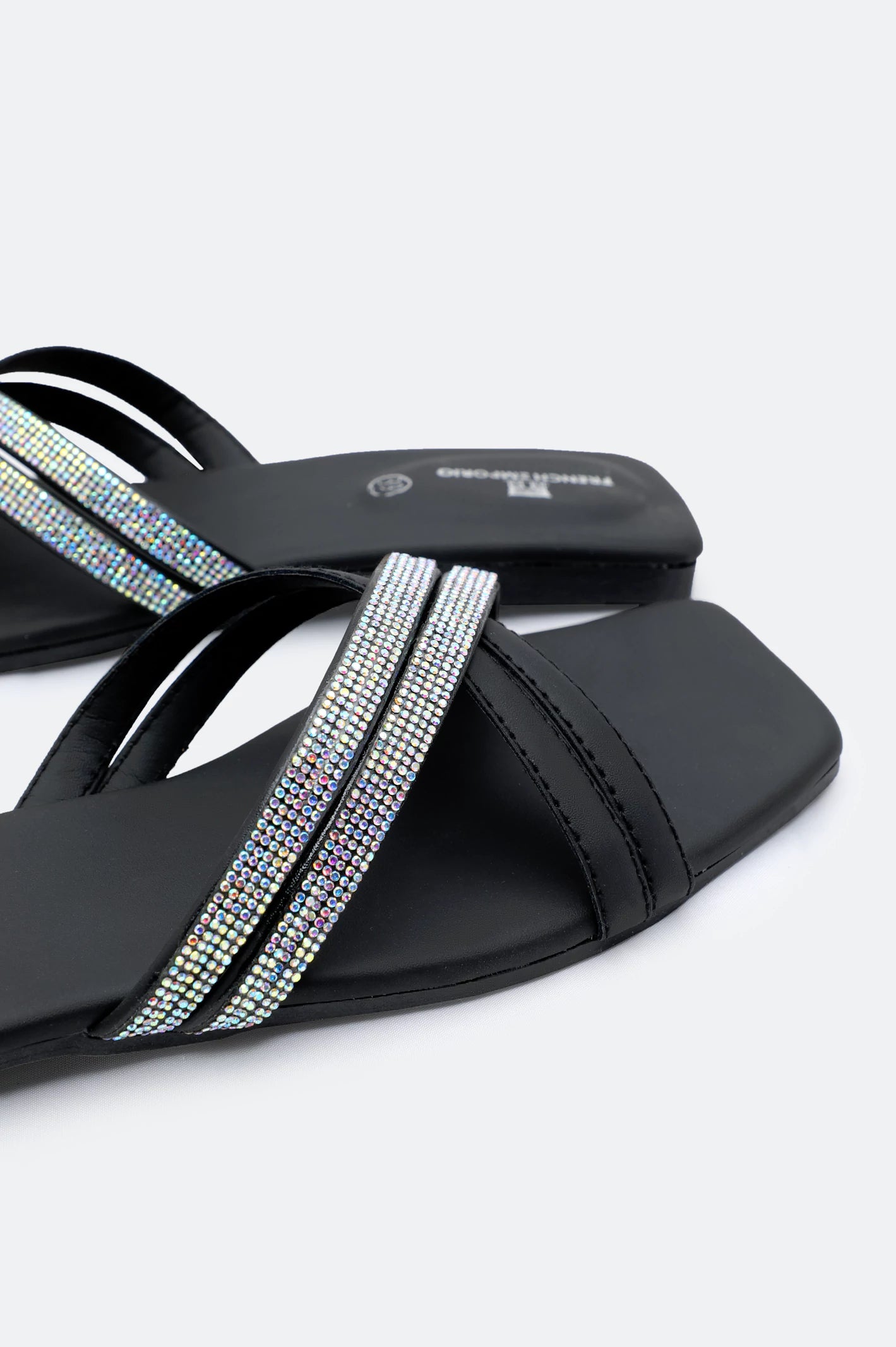 Black Ladies Casual Slippers - Image 2