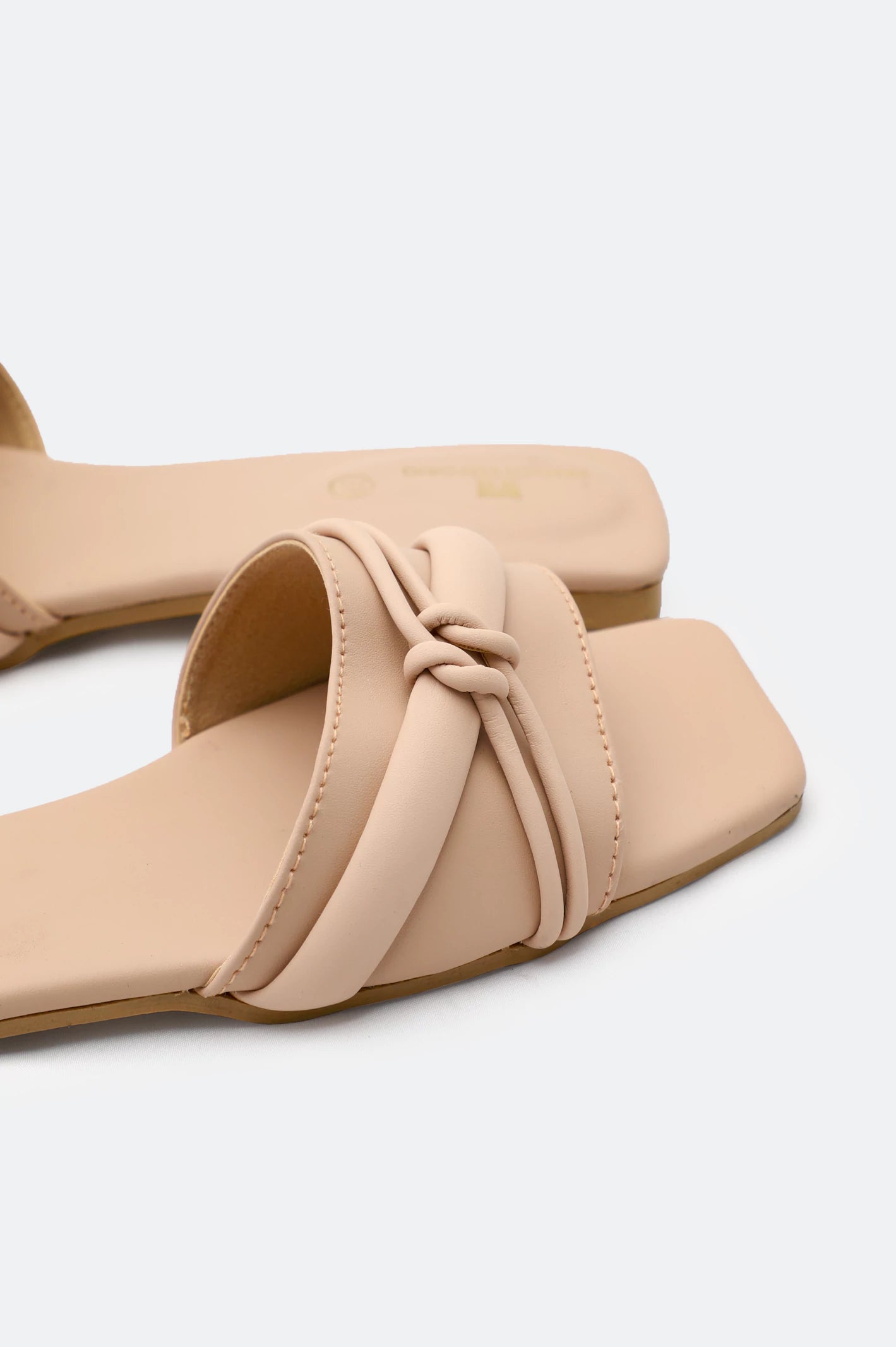 Peach Ladies Casual Slippers - Image 2
