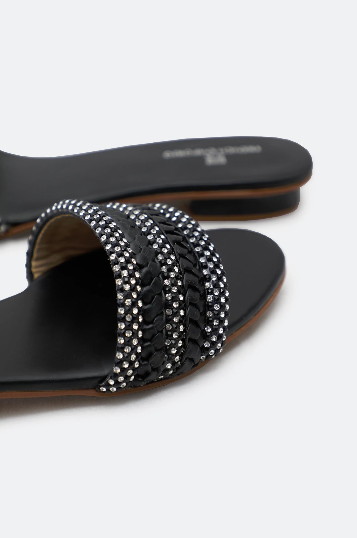 Black Ladies Casual Slippers - Image 2