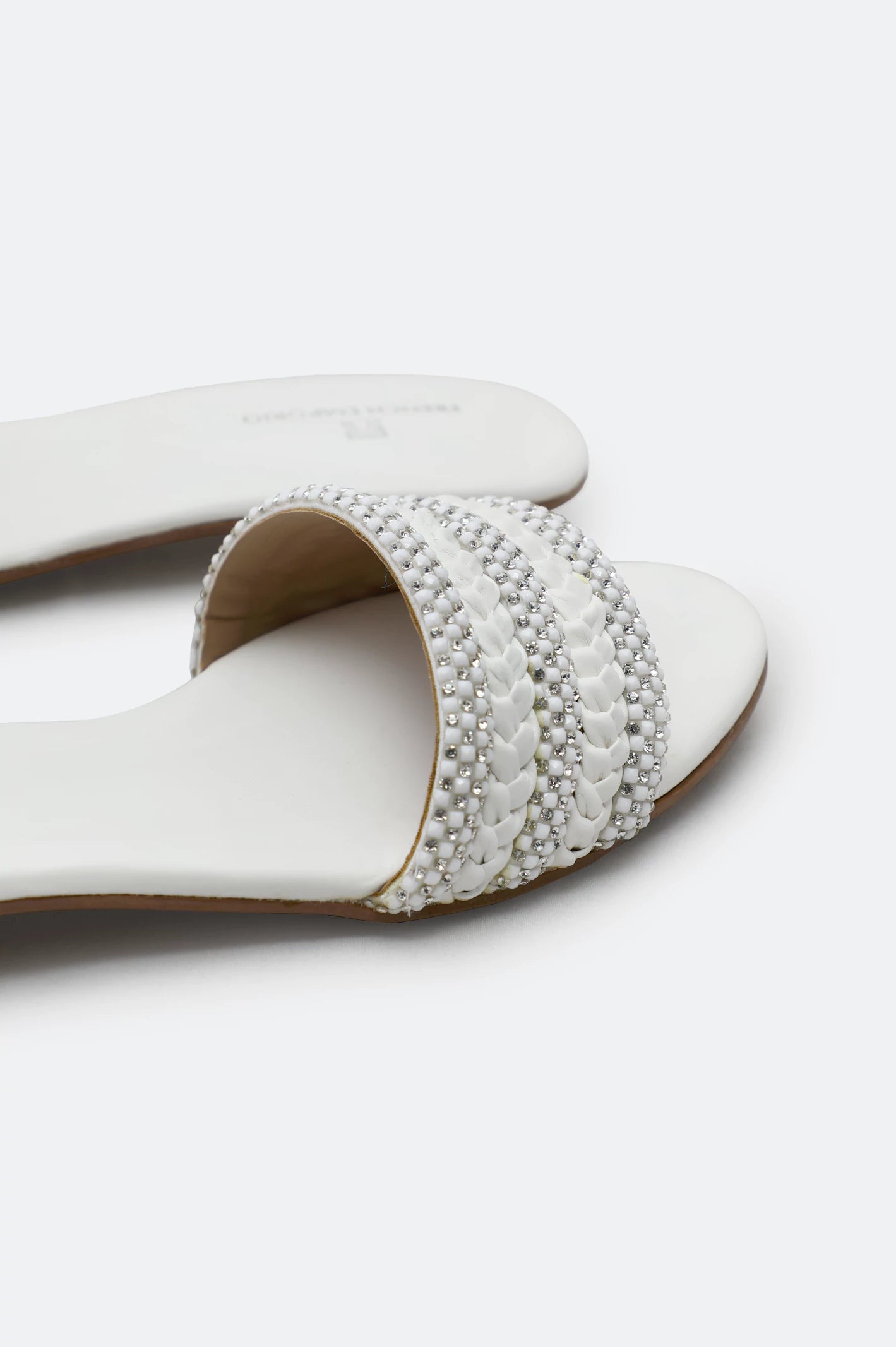 White Ladies Casual Slippers - Image 2