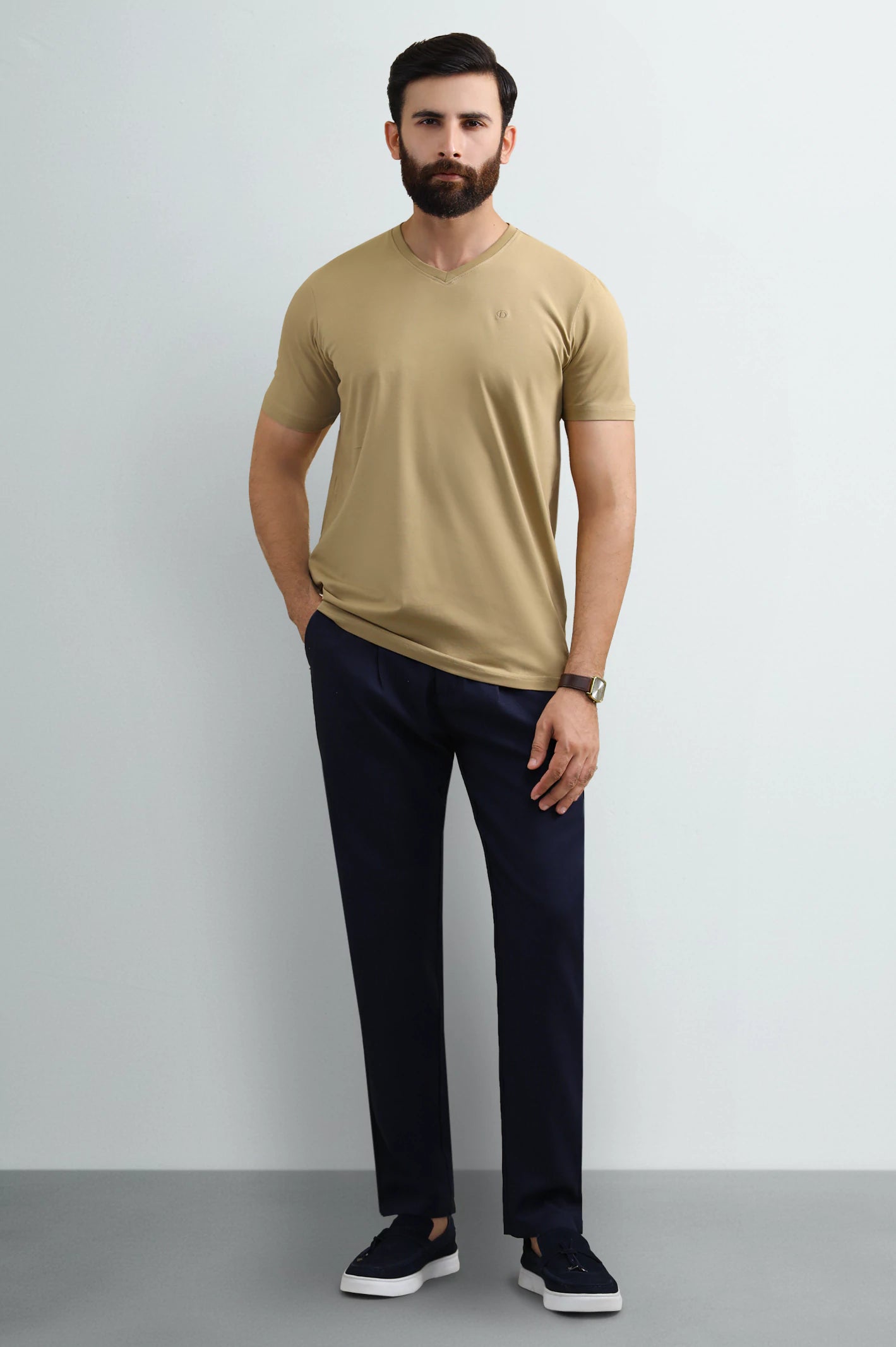 Basic V-Neck T-Shirt - Image 2