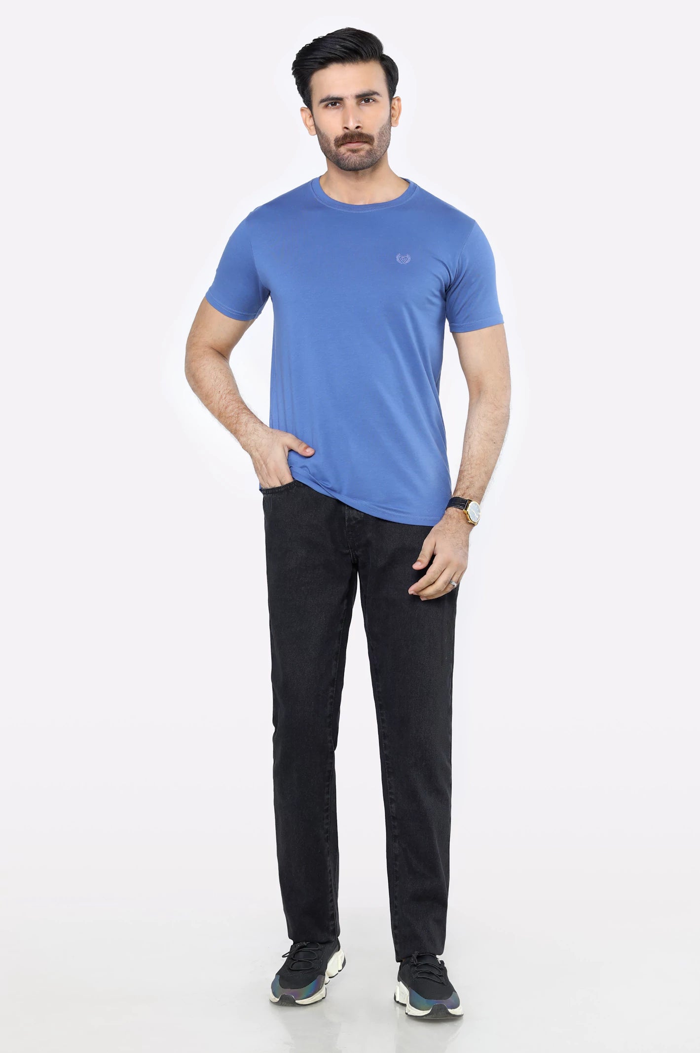 Basic Crew Neck T-Shirt - Image 2