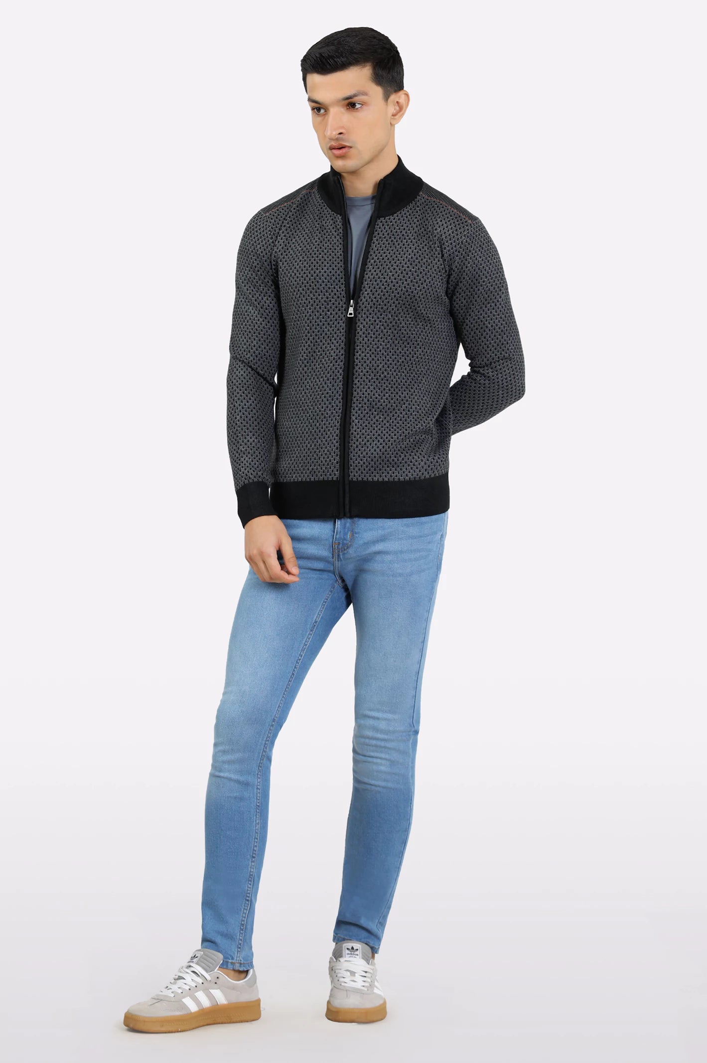 Men Grey Zipper Cardigan - Image 2