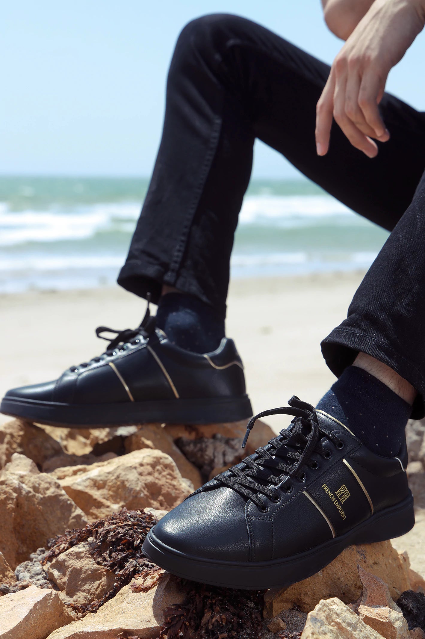 Black Men Casual Sneaker - Image 3
