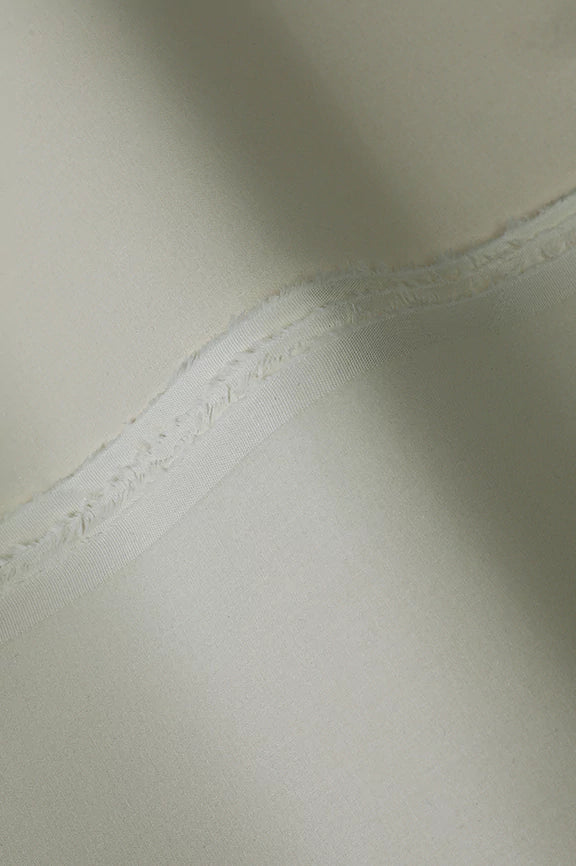 Cream Latha Fabric with Gifting Box - Image 3