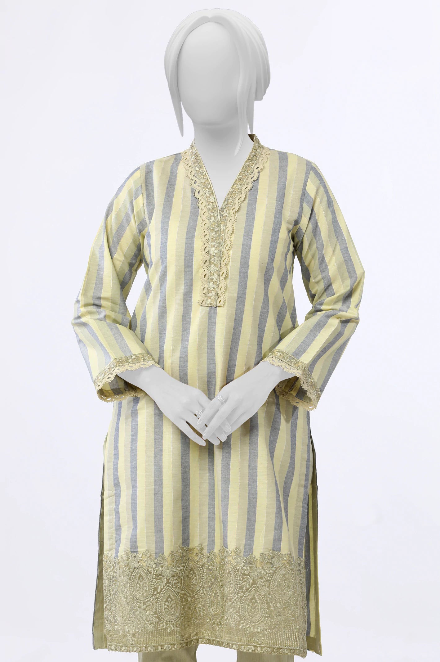 Pista Embroidered 2PC - Image 2