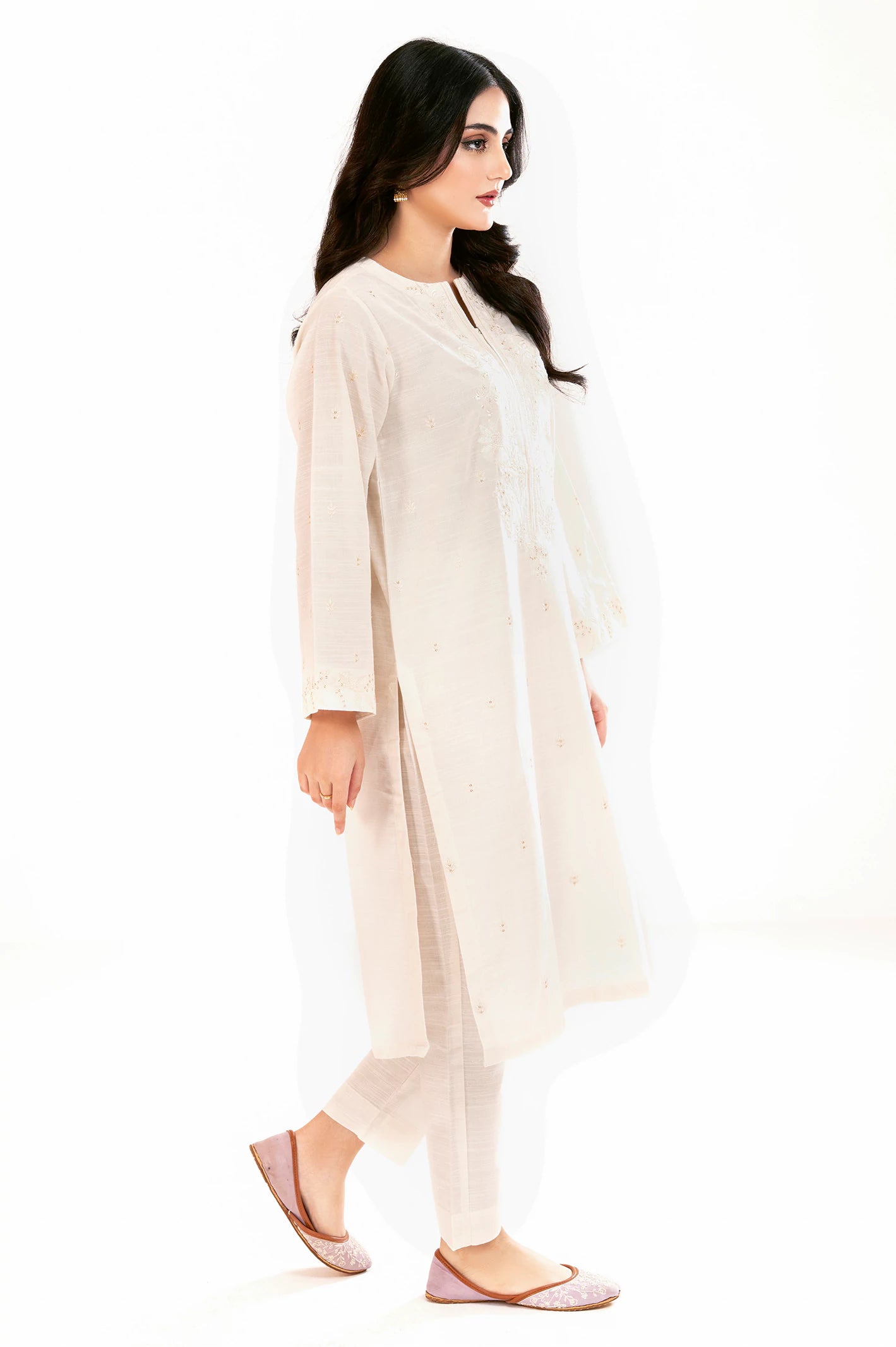 Off White Embroidered 2PC - Image 8