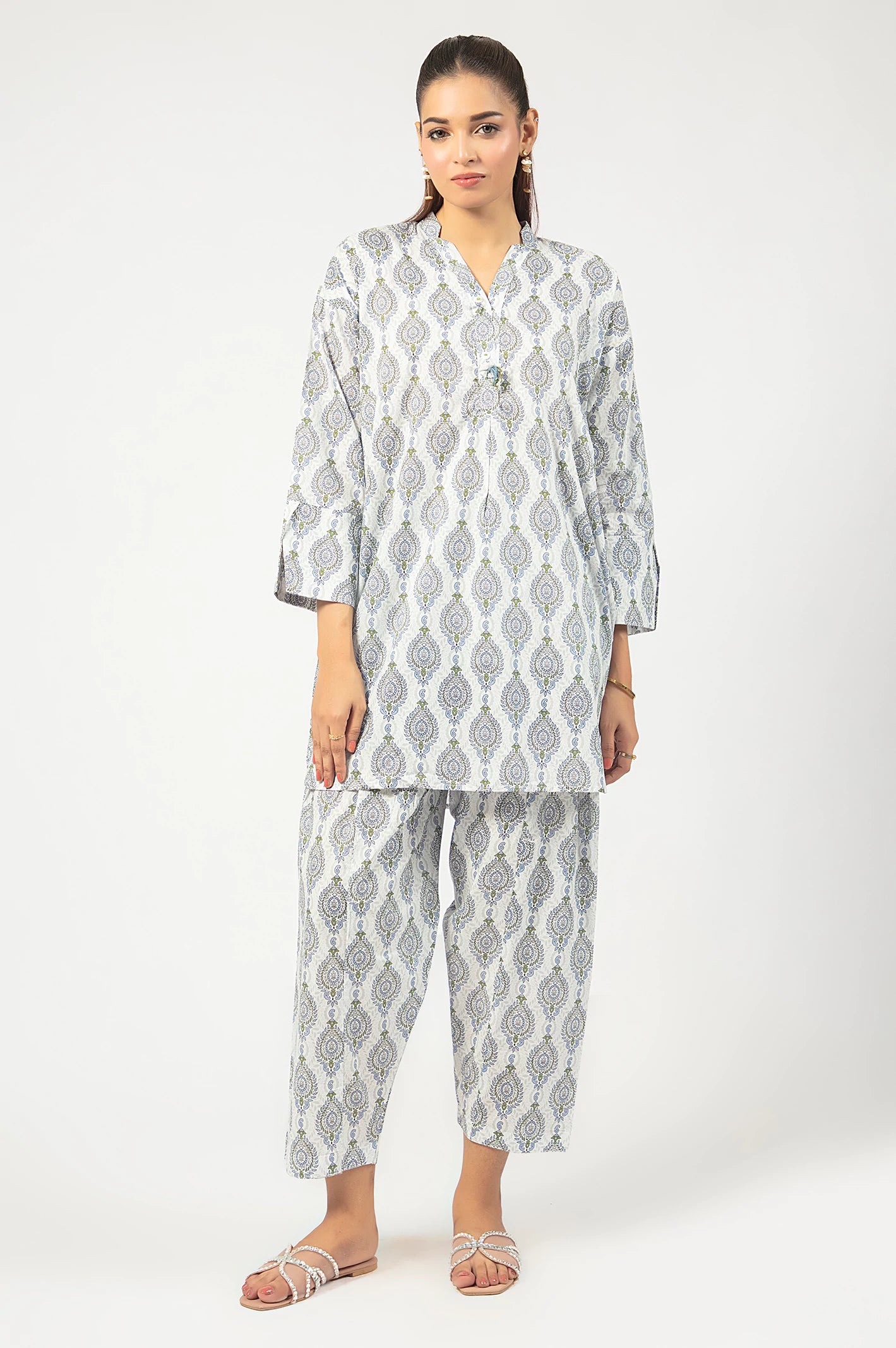 White Printed 2PC