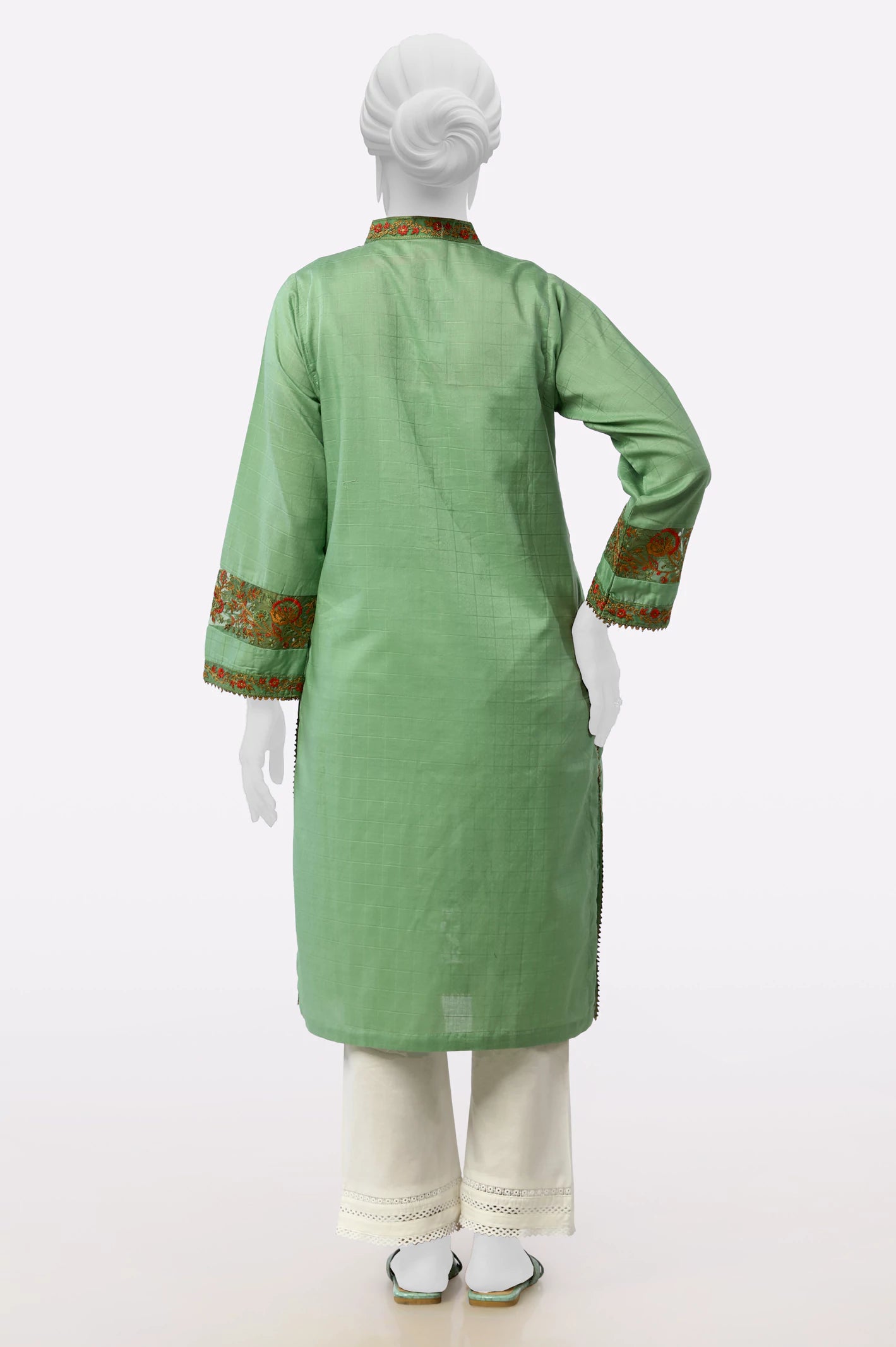Green Embroidered Kurti - Image 3
