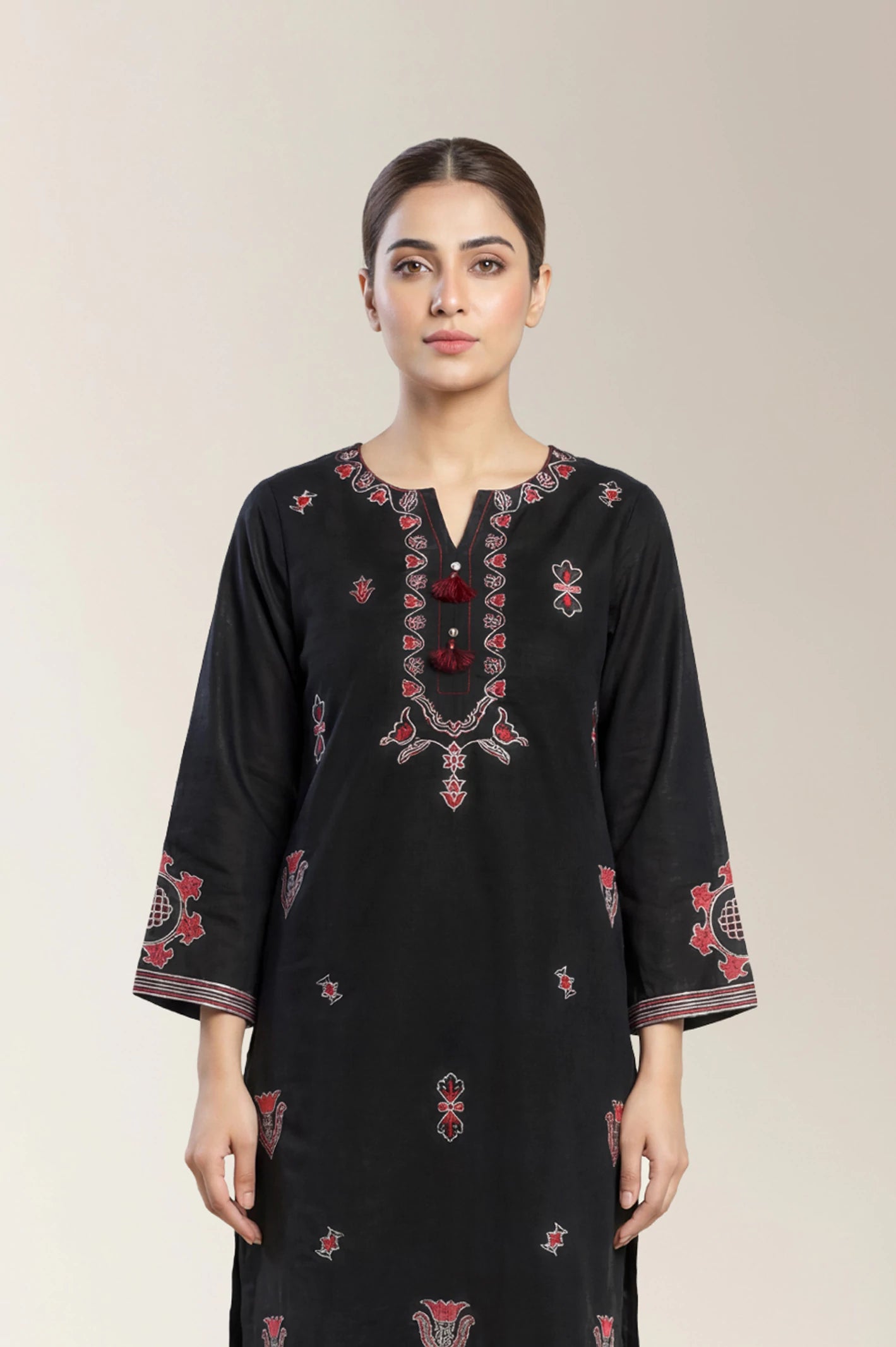 Embroidered Khaddar-Black 2PC - Image 2
