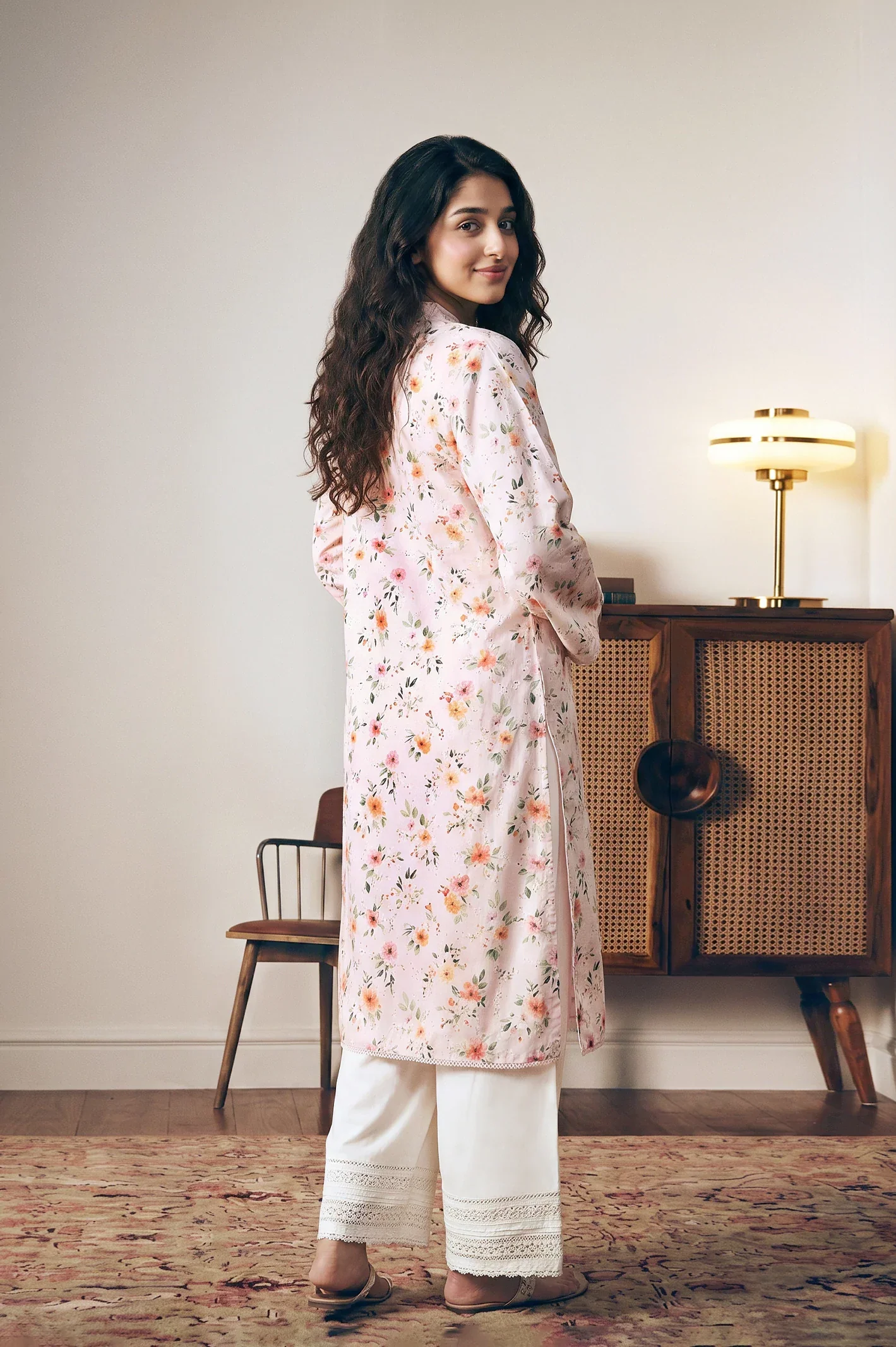 Embroidered Tea Pink Shirt - Image 2