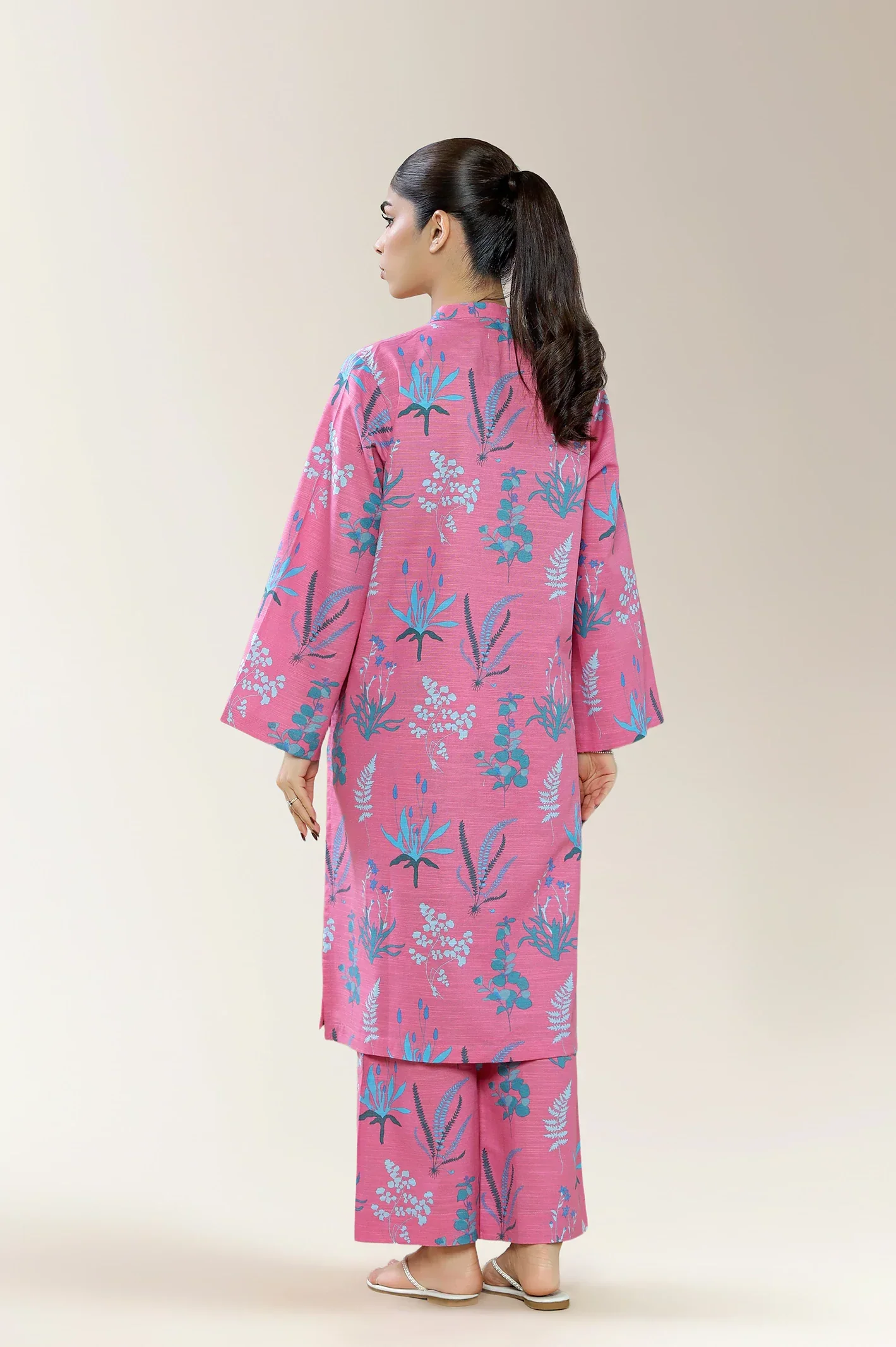 Printed Khaddar Pink 2PC - Image 2