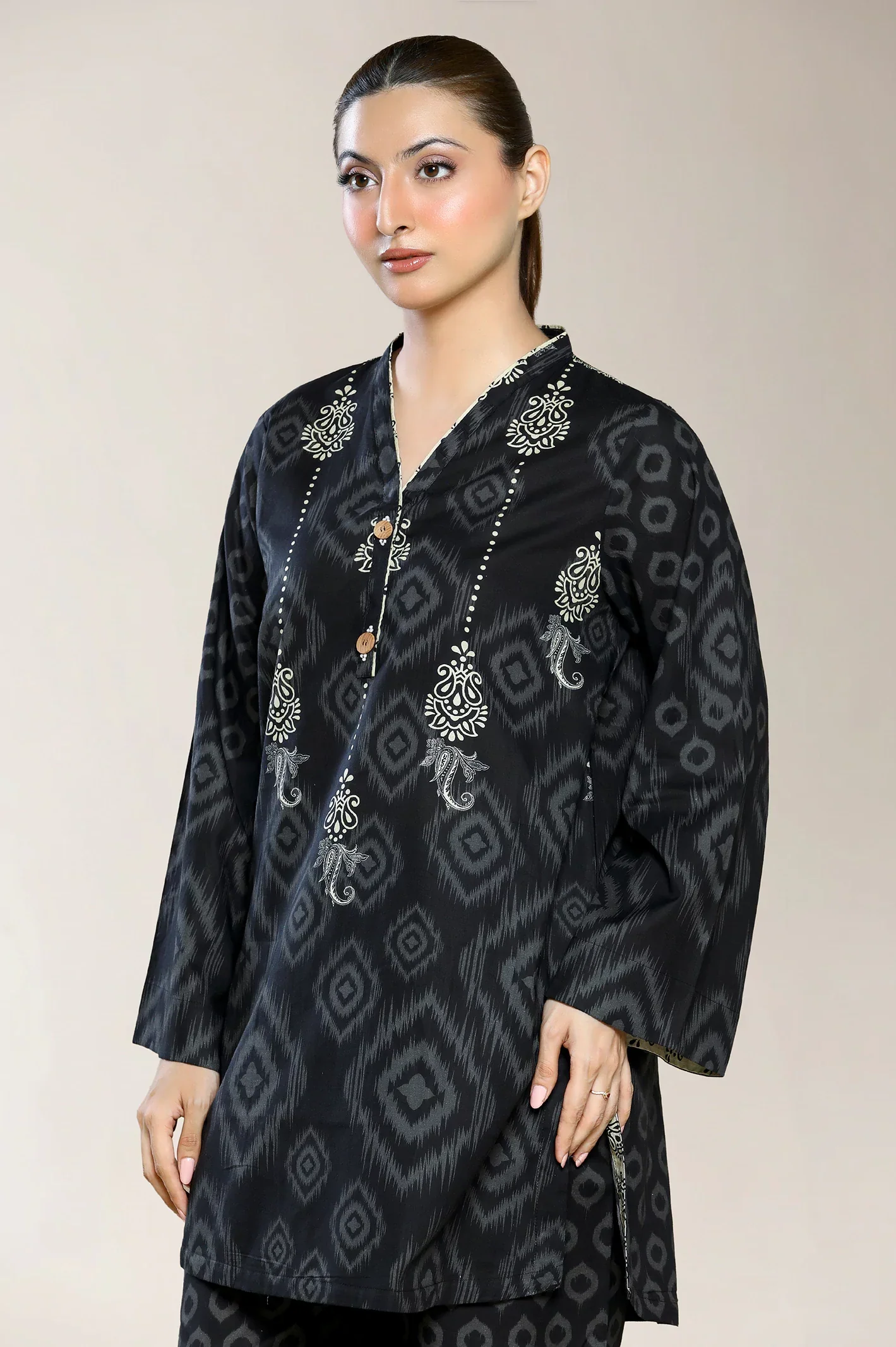 Printed Black 2PC - Image 2