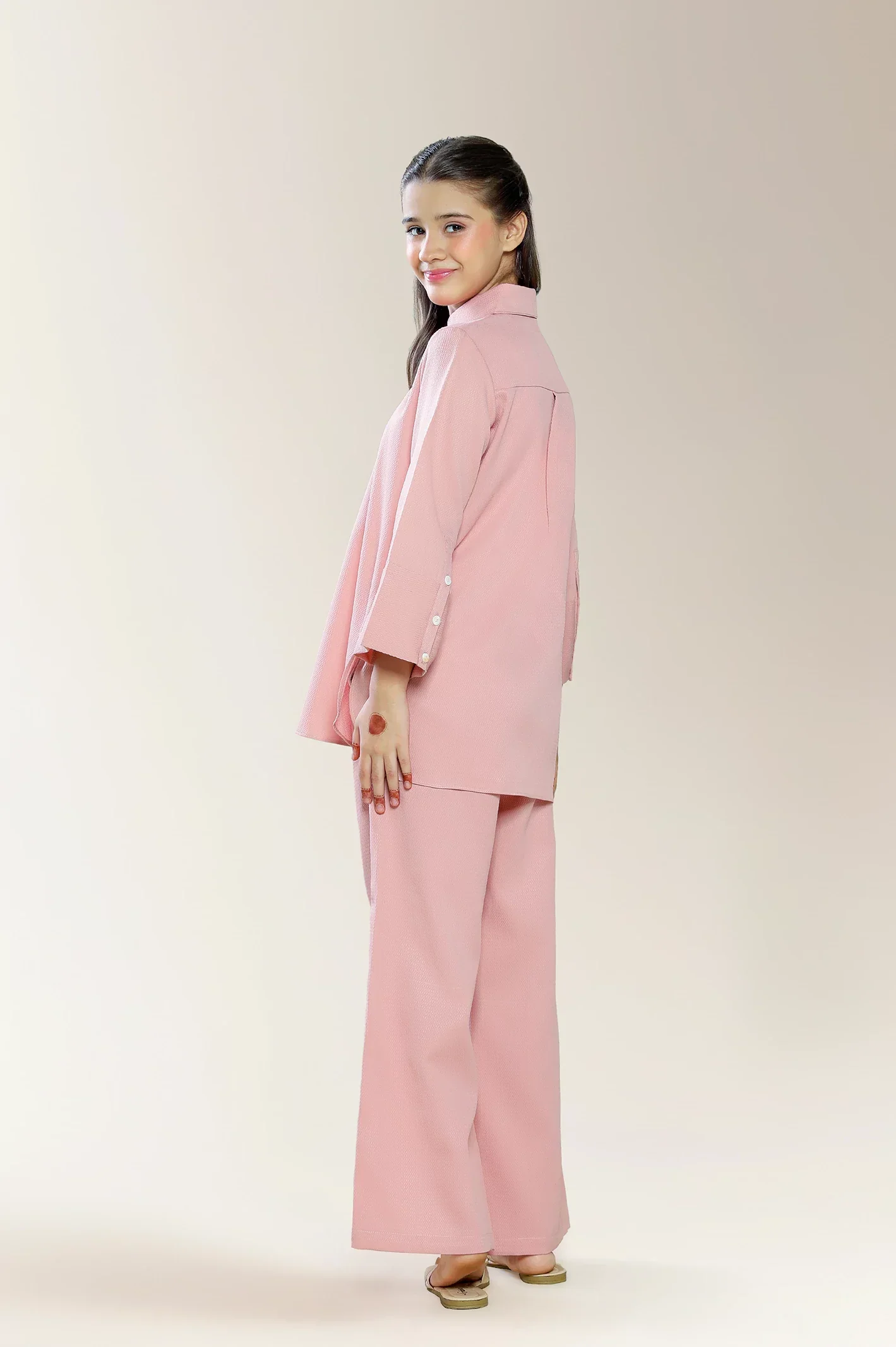 Polyester Dobby Pink Teens 2PC - Image 4