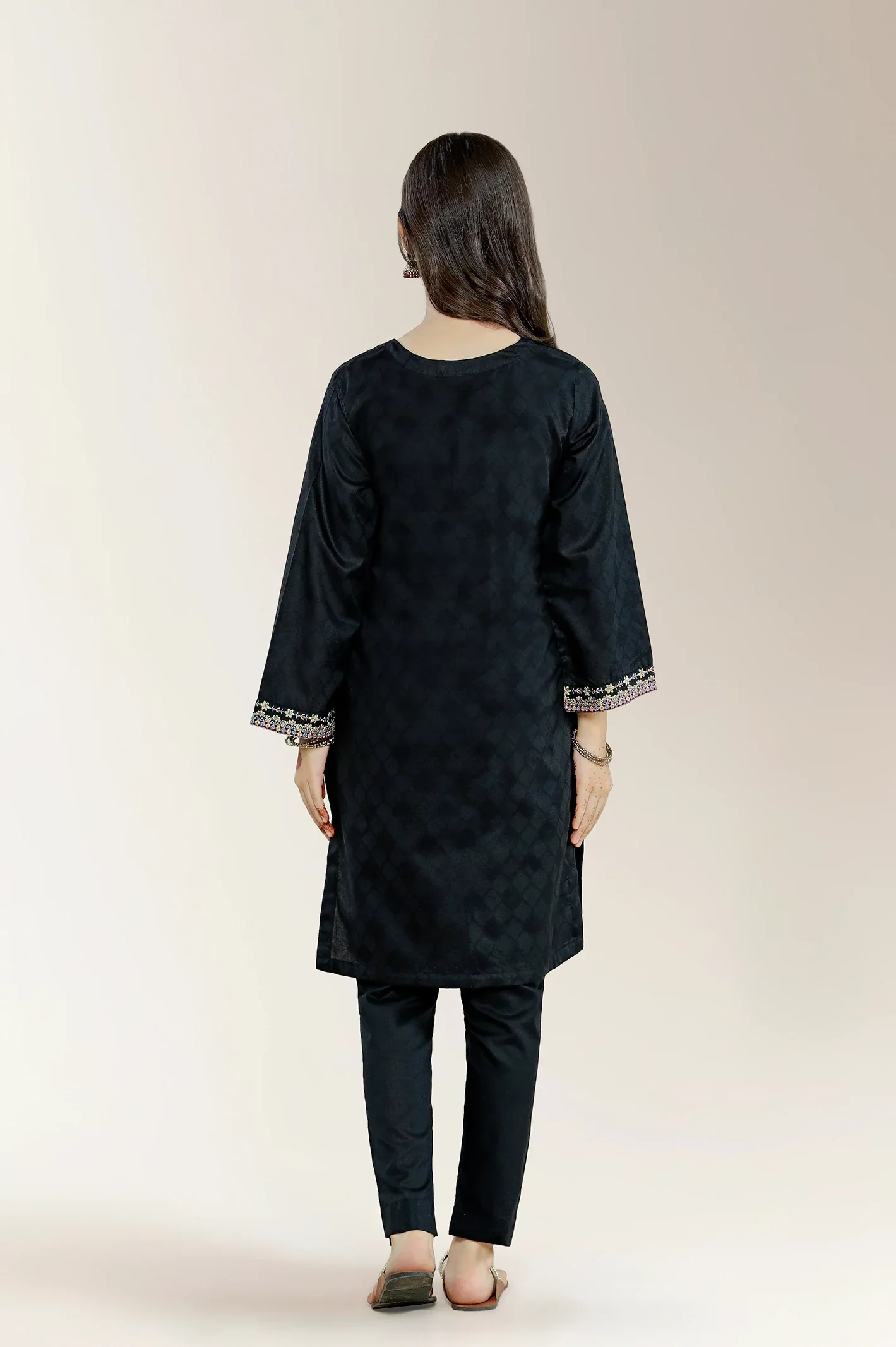 Embroidered Jacquard Black Teens 2PC - Image 4