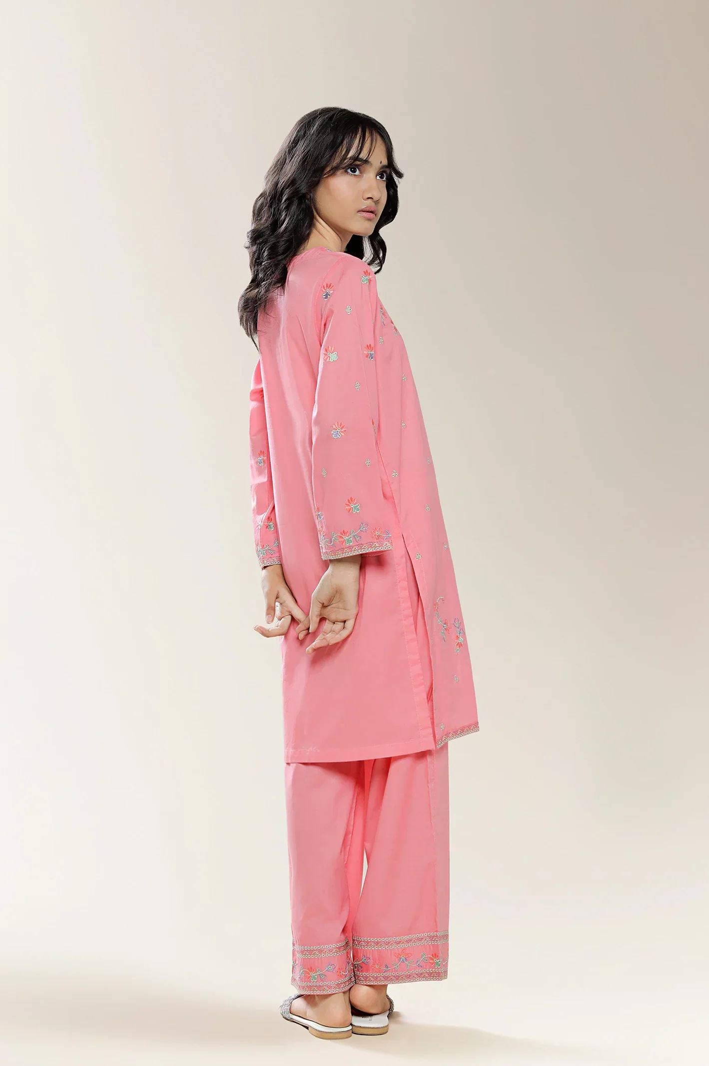 Embroidered Pink Teens 2PC - Image 2