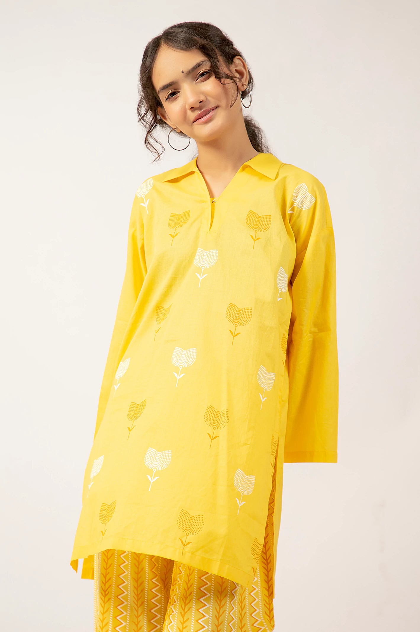 Yellow Printed Teens 2PC - Image 2