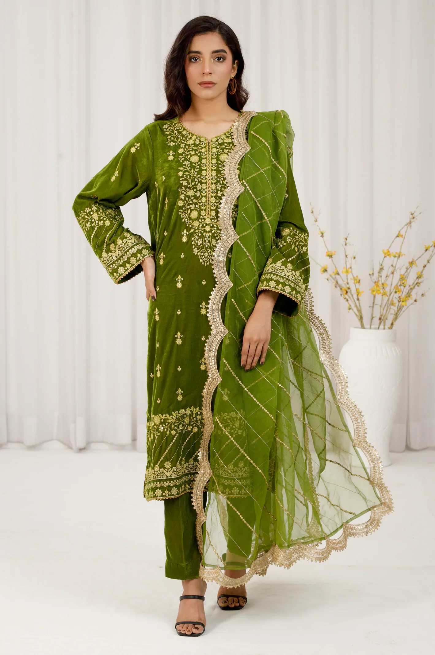 Green Embroidered 3PC Unstitched - Image 4